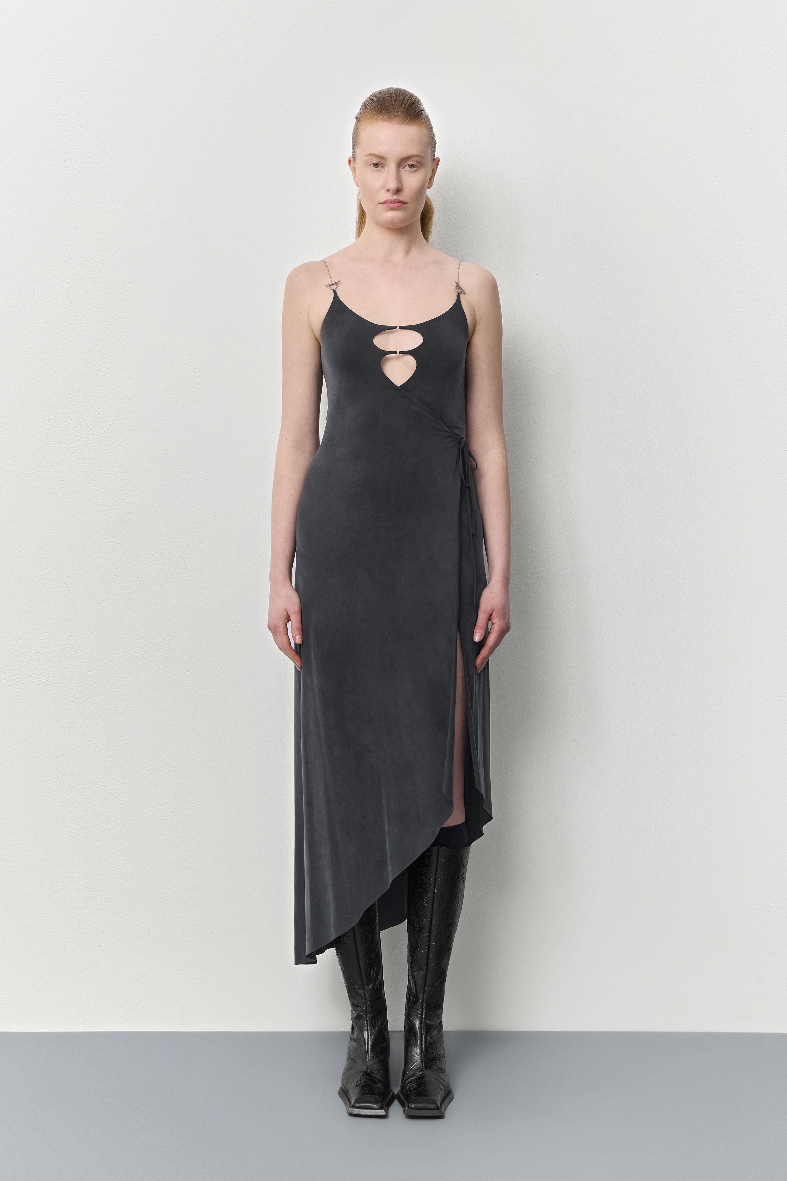 Alfreda Boots - Black Embossed Leather | Miista