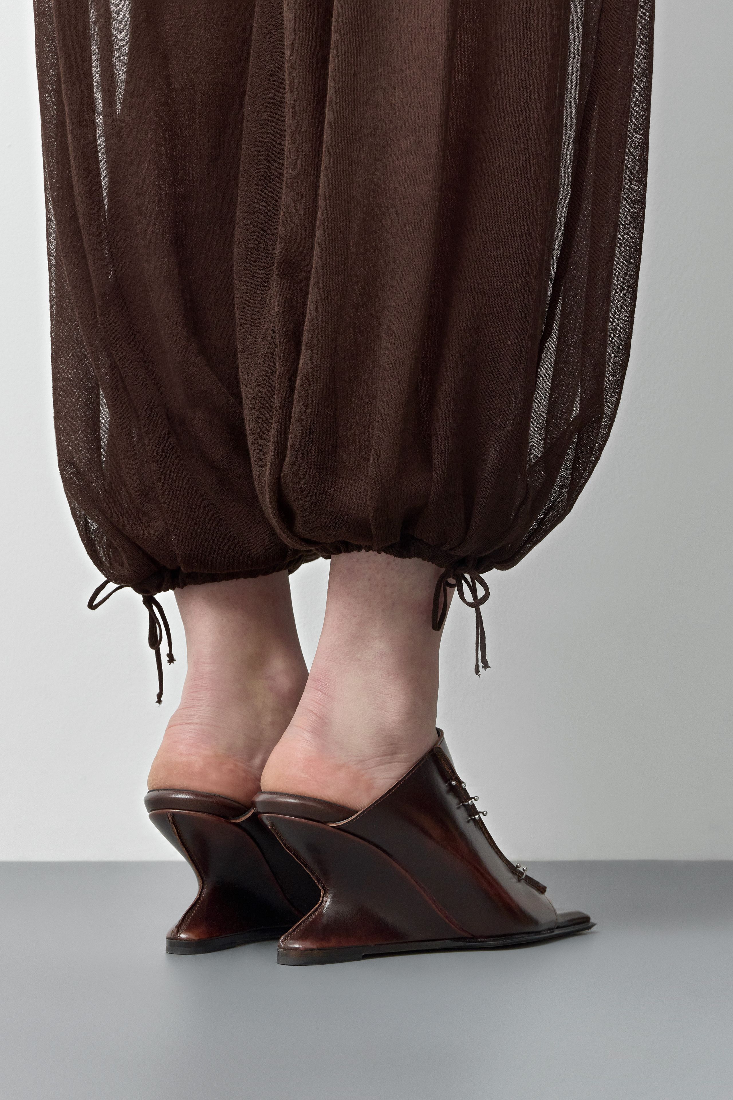 Dalila Sandals - Brown Brush Off Leather | Miista