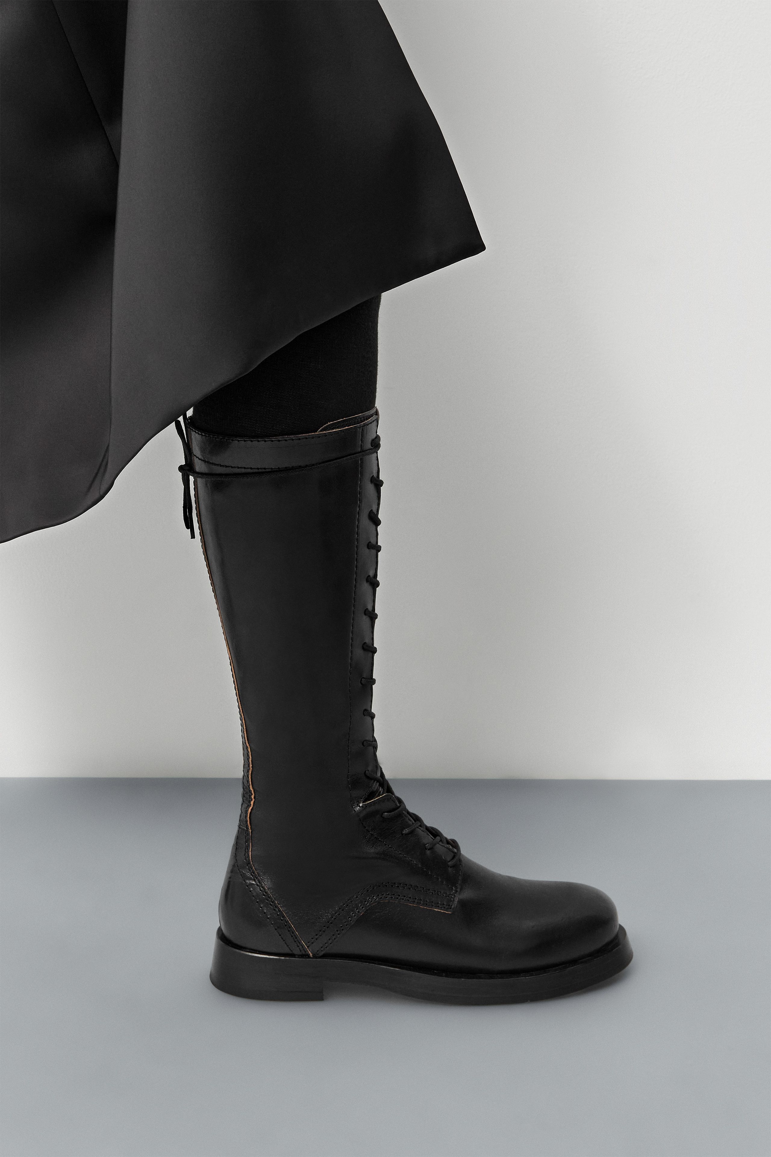 Mera Boots - Black Lace Leather | Miista