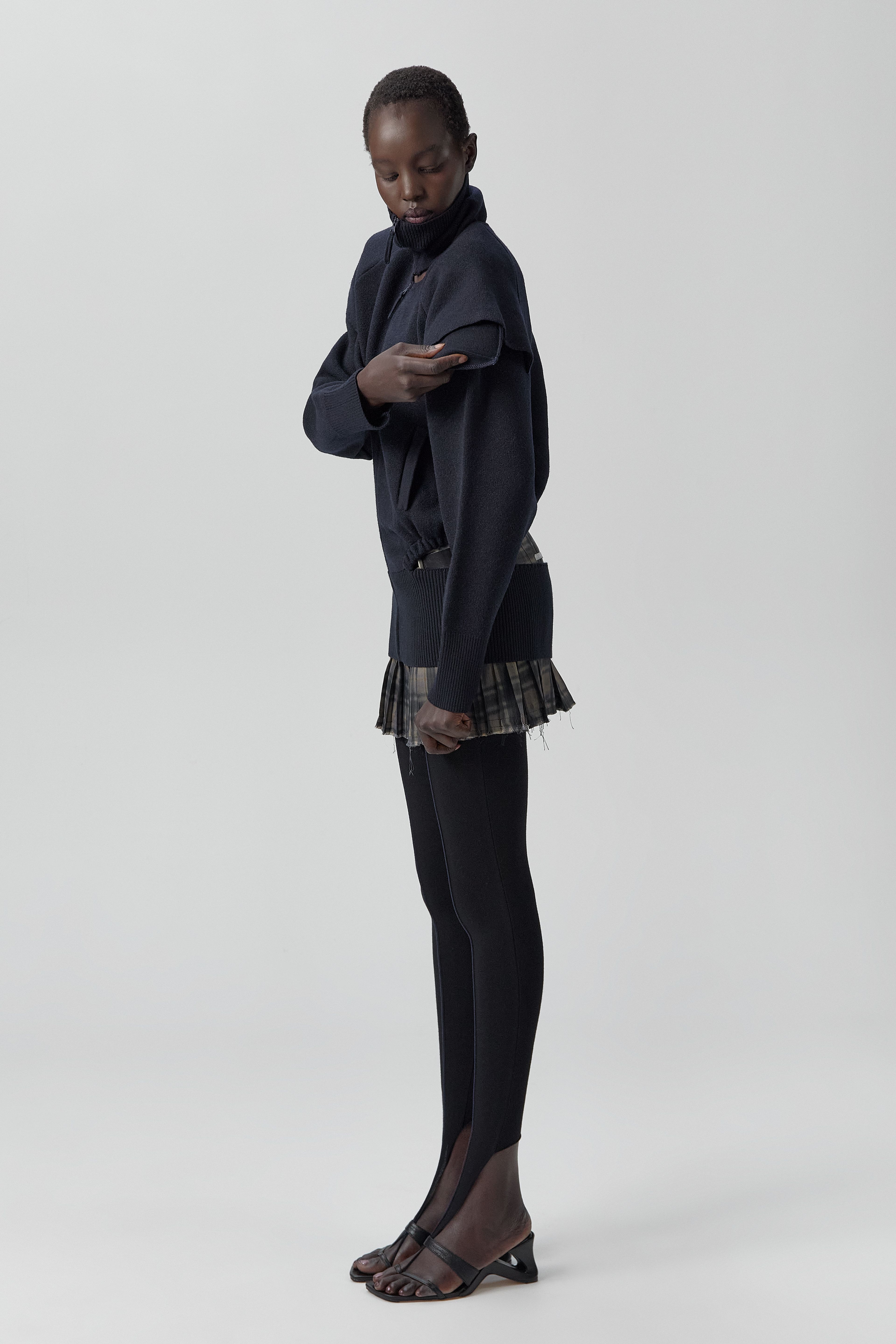 Levine Shoulder Pads - Navy Merino Knit | Miista | Designed & Handmade in Europe