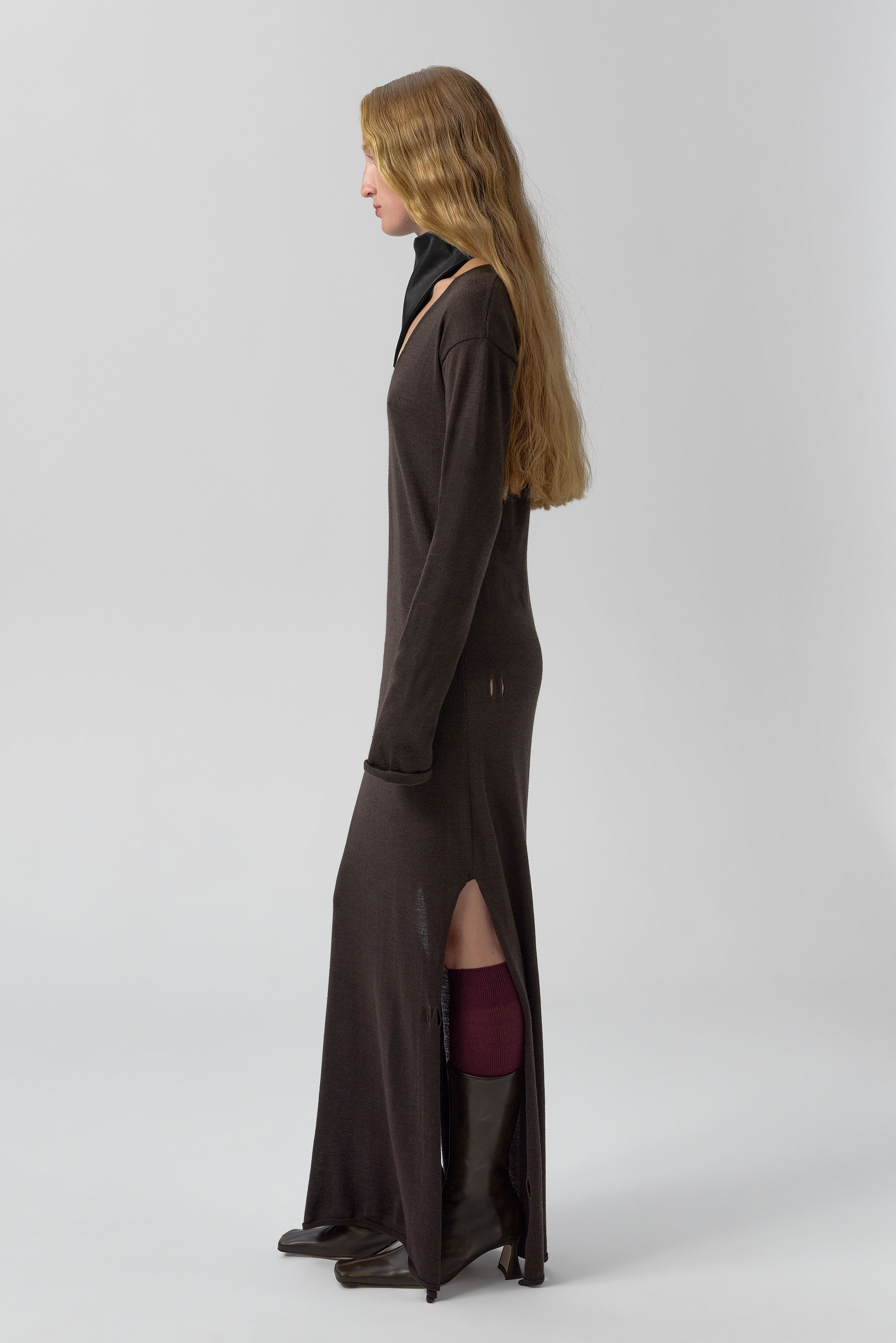 Yayoi Dress - Brown Extra Fine Merino Knit | Miista | Designed & Handmade in Europe