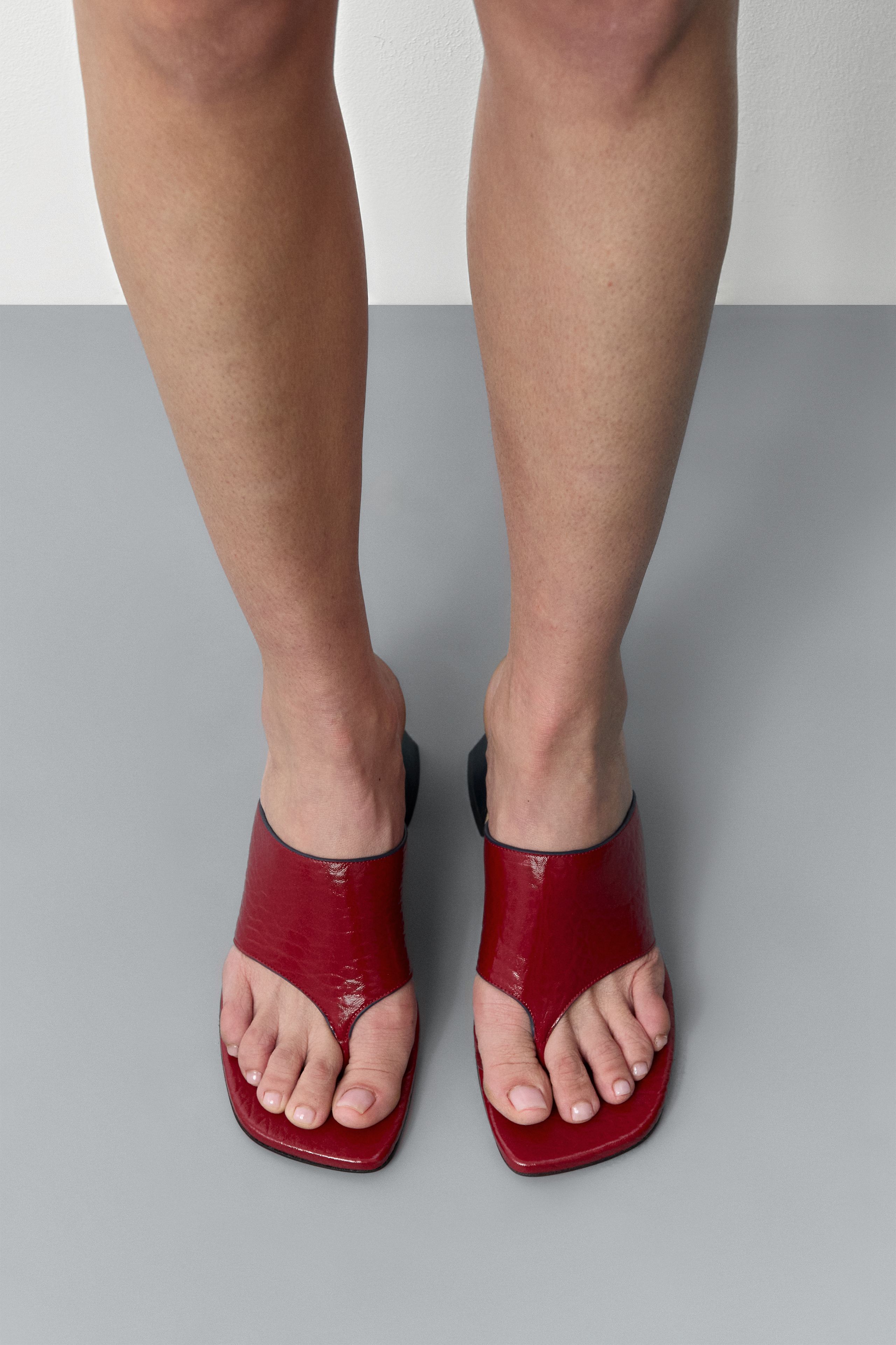 Ernie Sandals - Red Shiny Leather | Miista