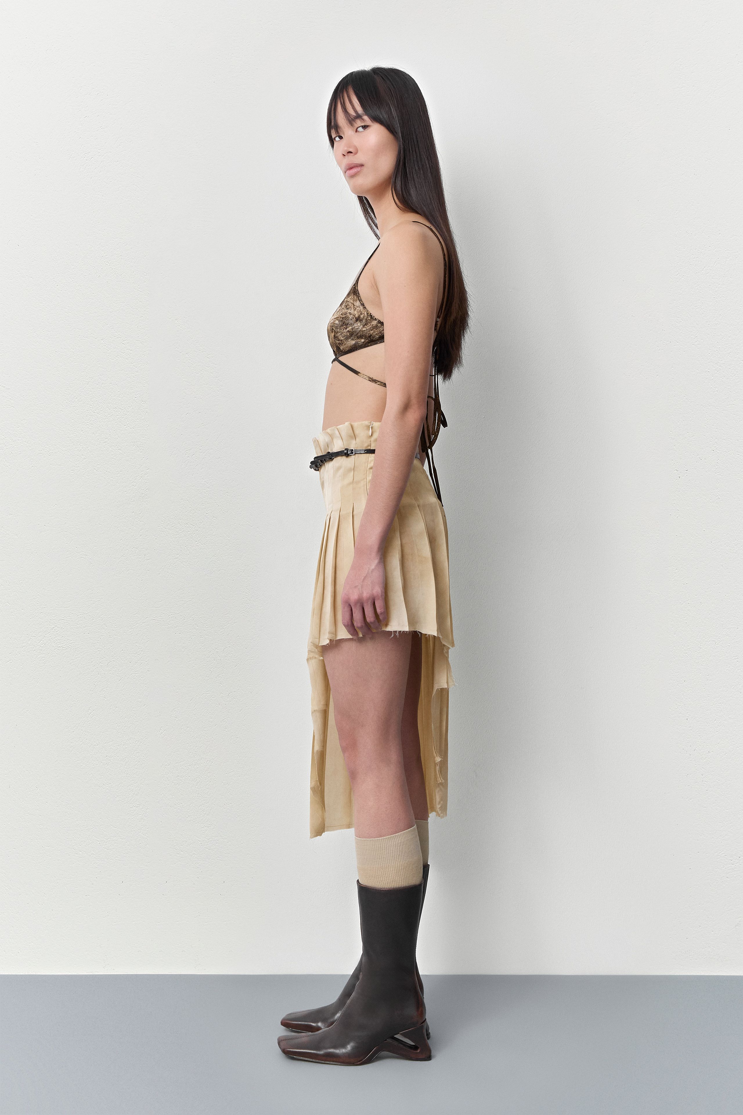 Clio Skirt - Beige Cupro | Miista