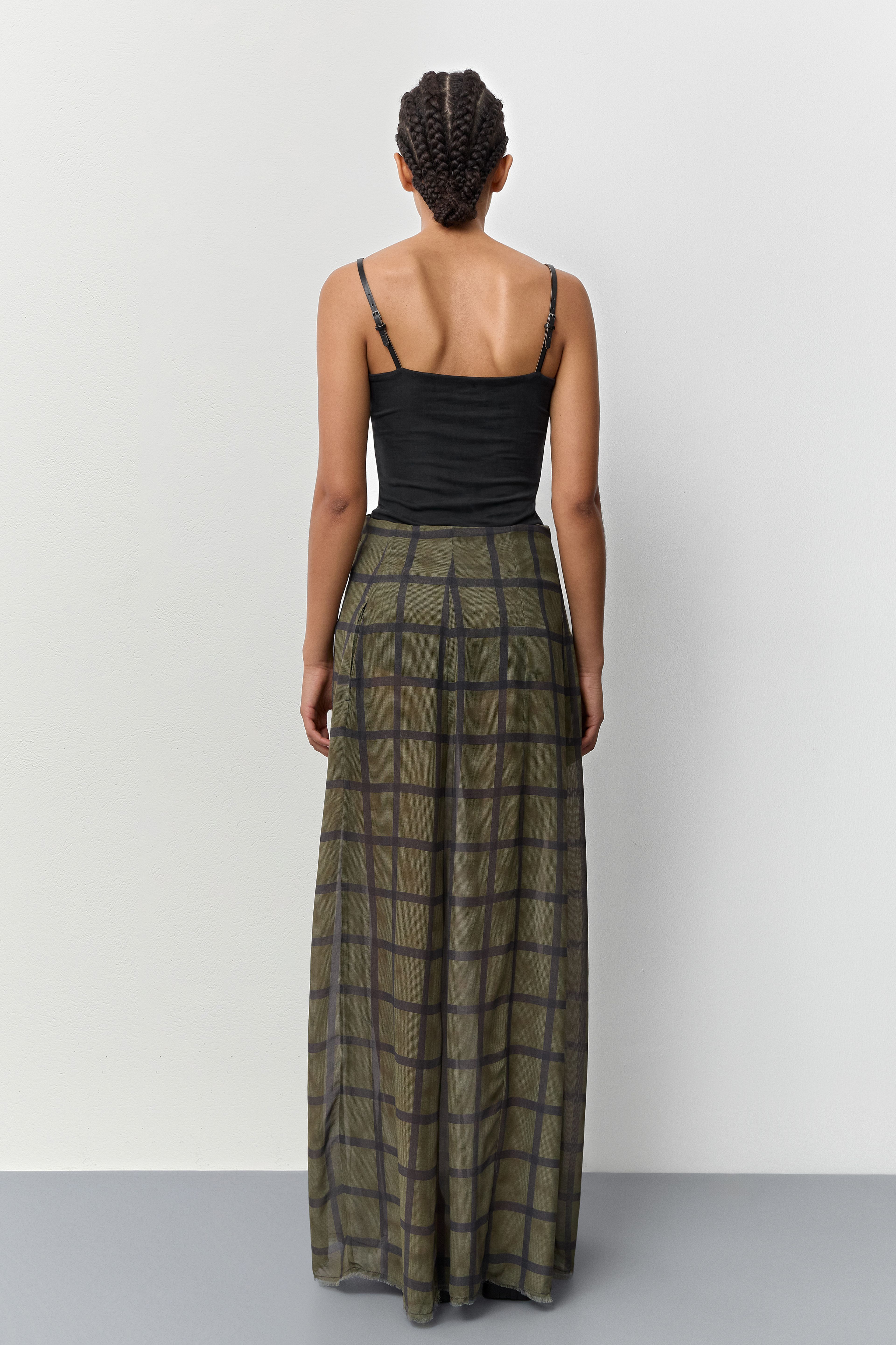Ismera Black Rib Top | Miista | Designed & Handmade in Europe