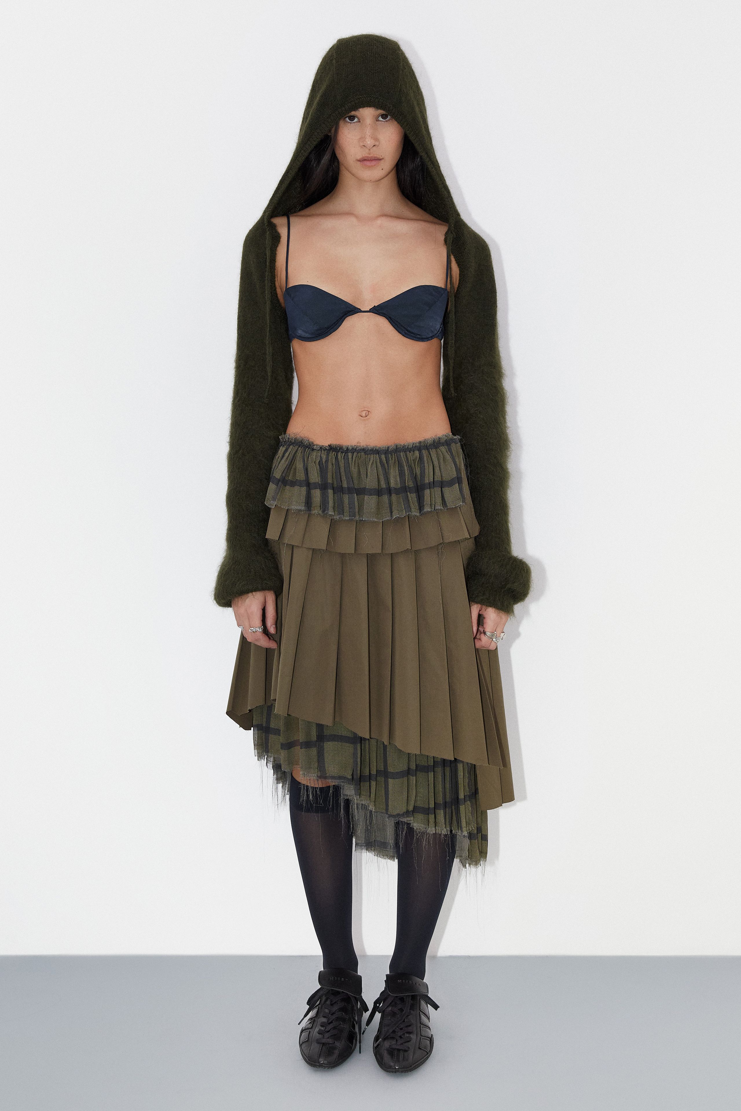 Nivi Hooded Khaki Sleeves | Miista | Designed & Handmade in Europe