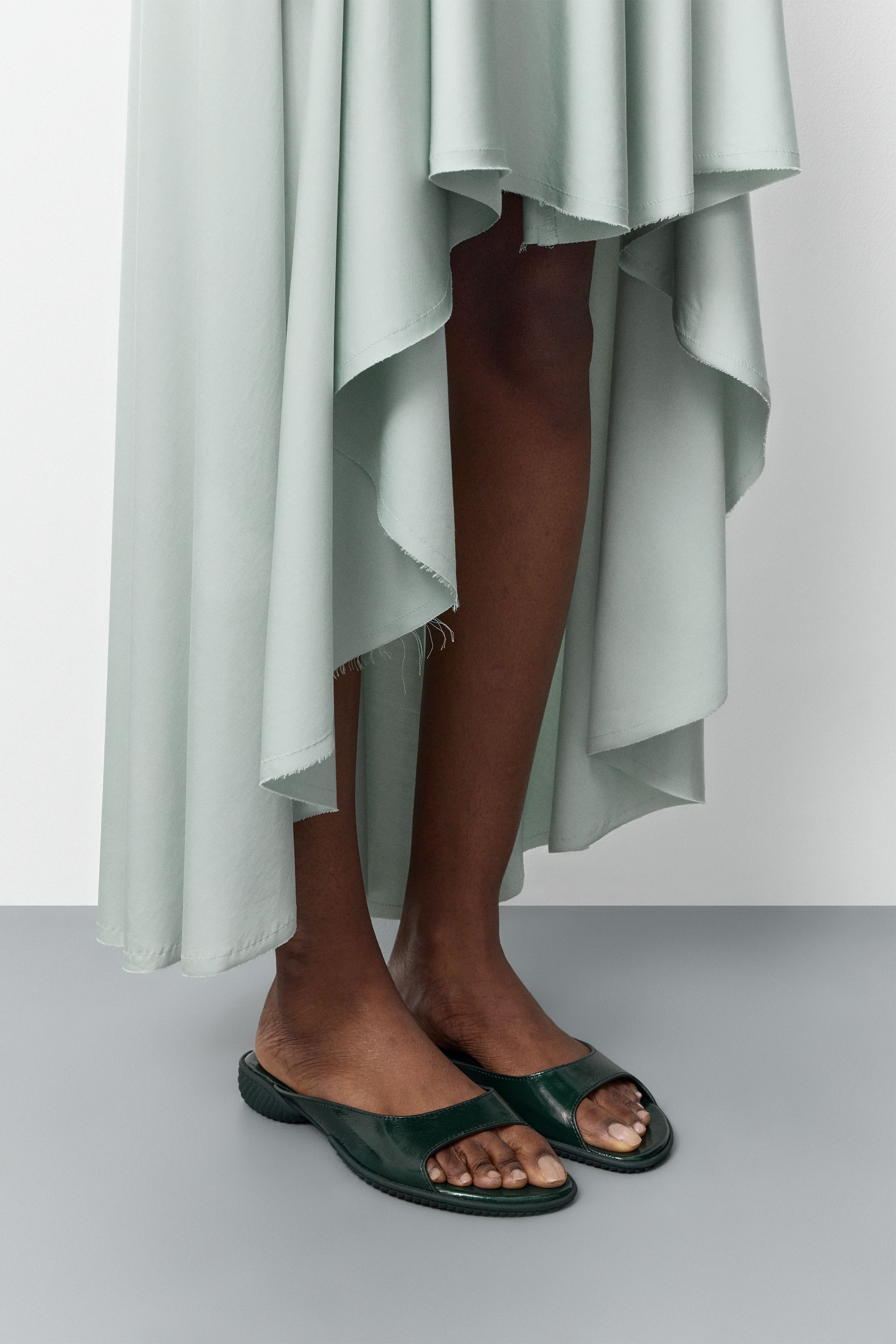 Yachay Sandals - Dark Green Leather | Miista Yachay Sandals - Dark Green Leather | Miista