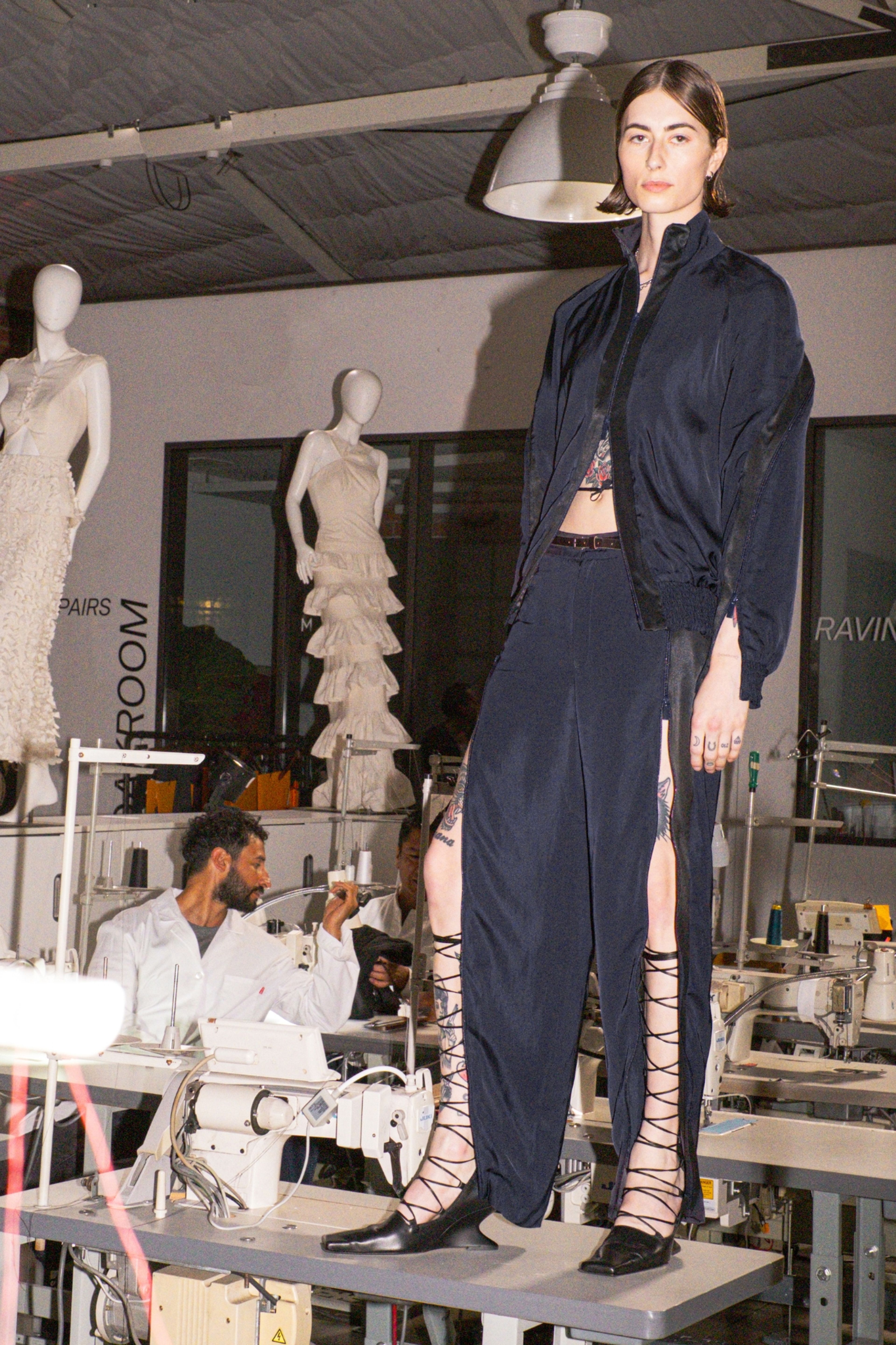 Look 18