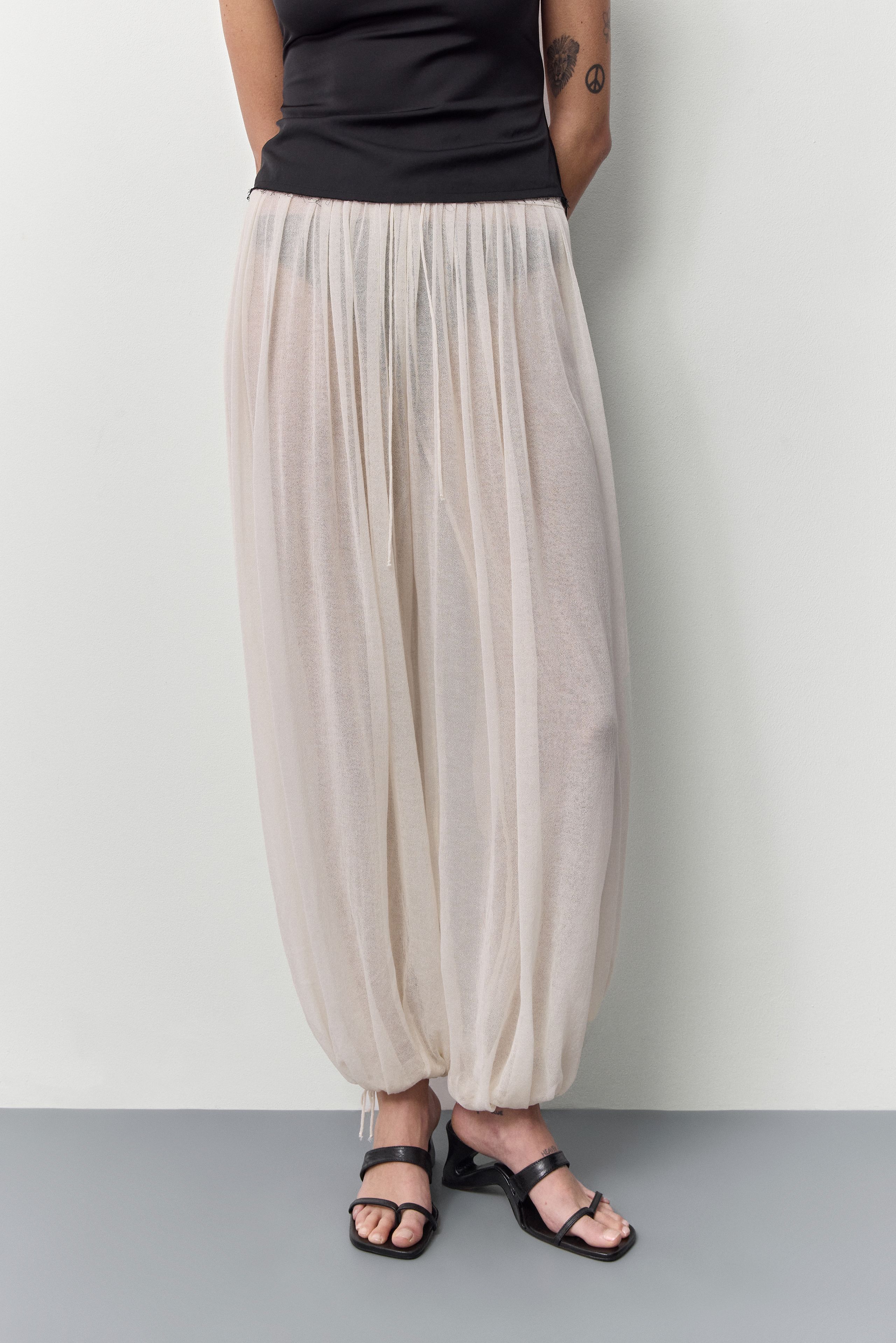 Solee Balloon Ecru Knited Trouser | Miista | Designed & Handmade in Europe