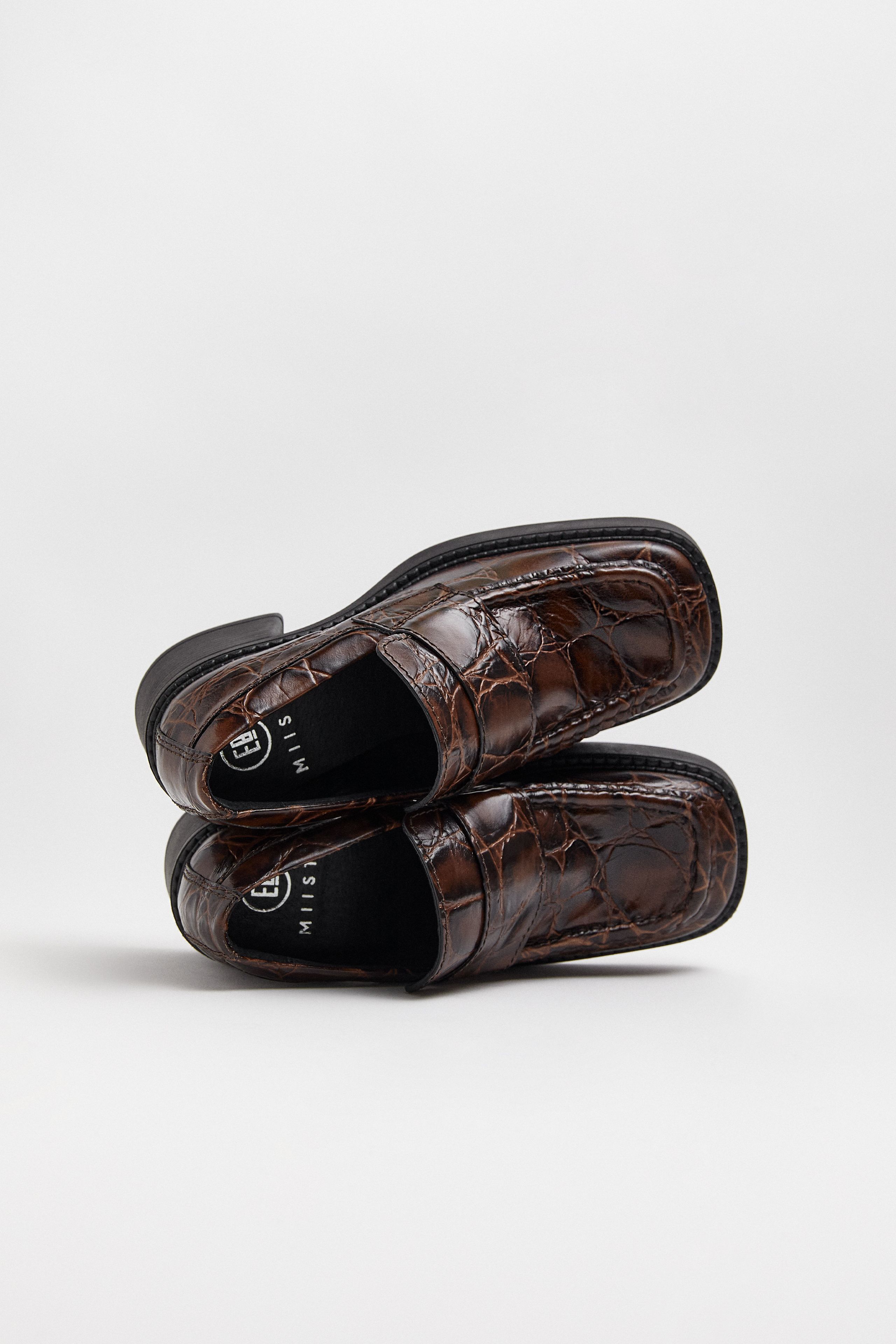 【関税込み】Miista ブラウン Karina ローファー Karina Brown Coco Loafers | Miista
