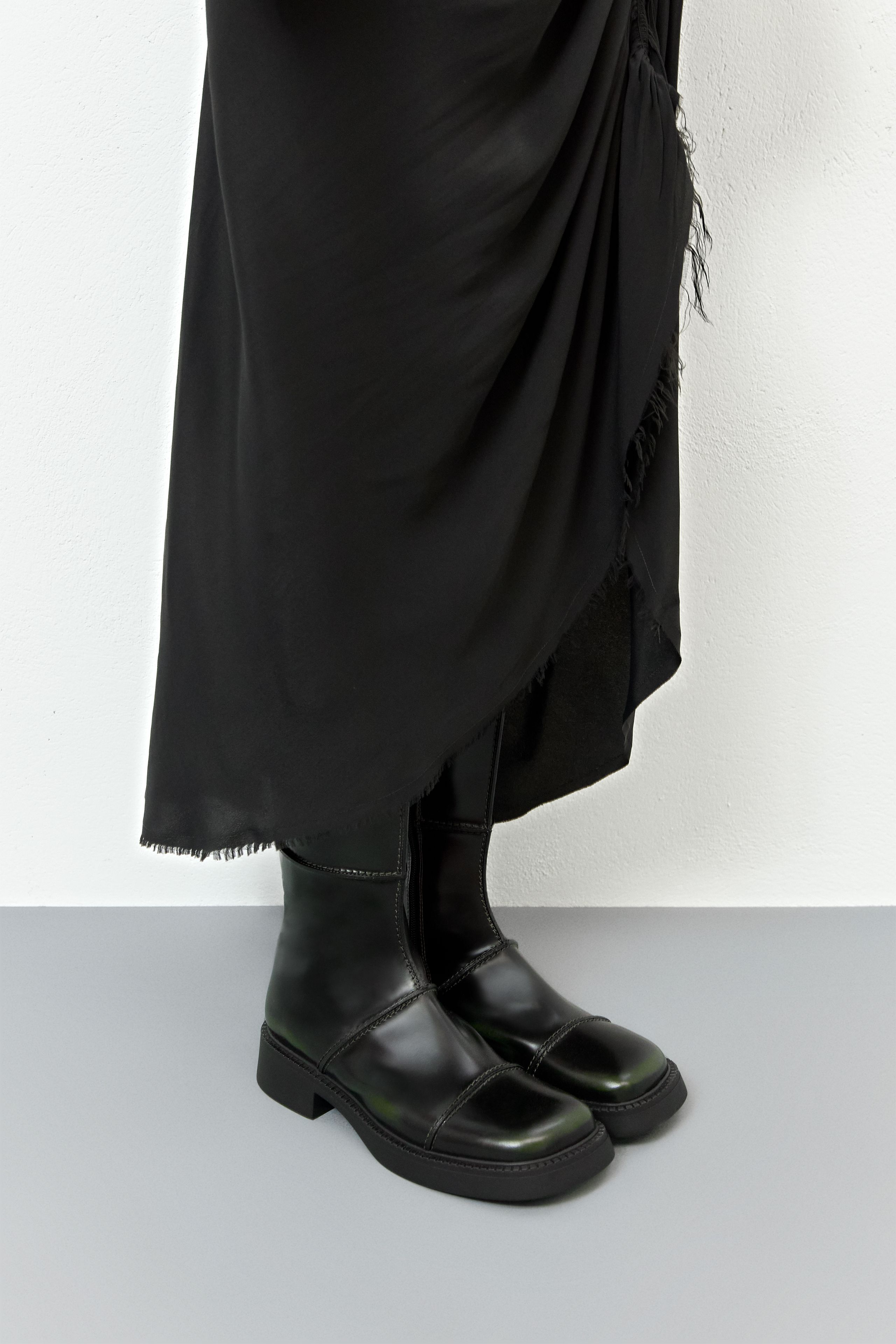 SHOES E8 | Miista