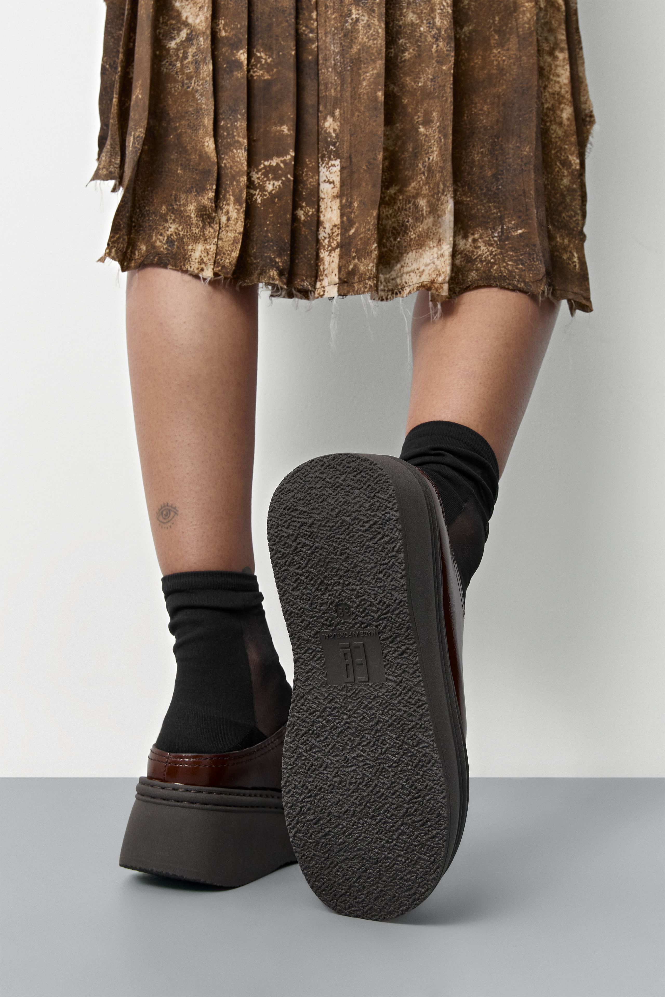 Mego Mules - Brown Crinkle Leather | Miista