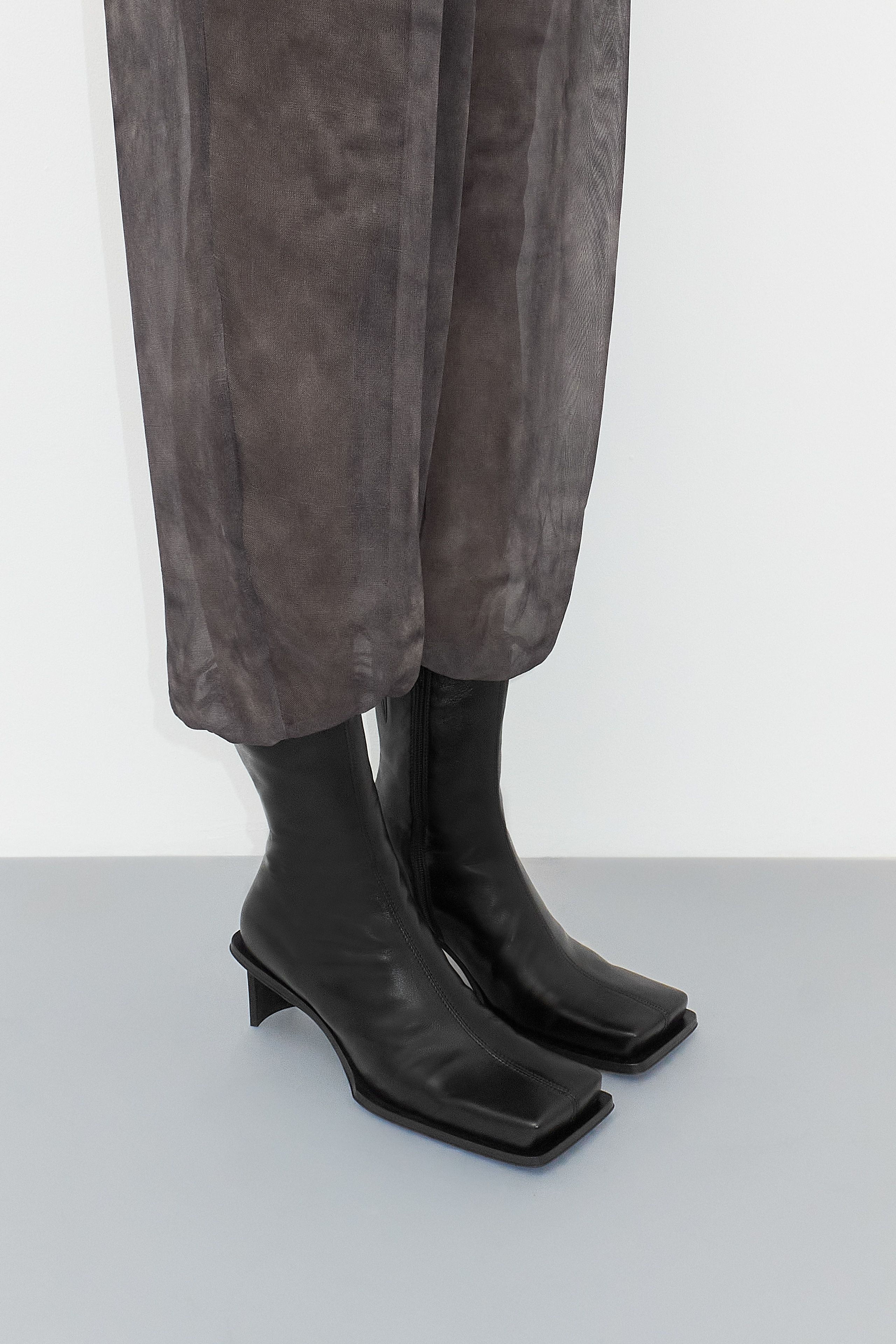ANKLE BOOTS | Miista