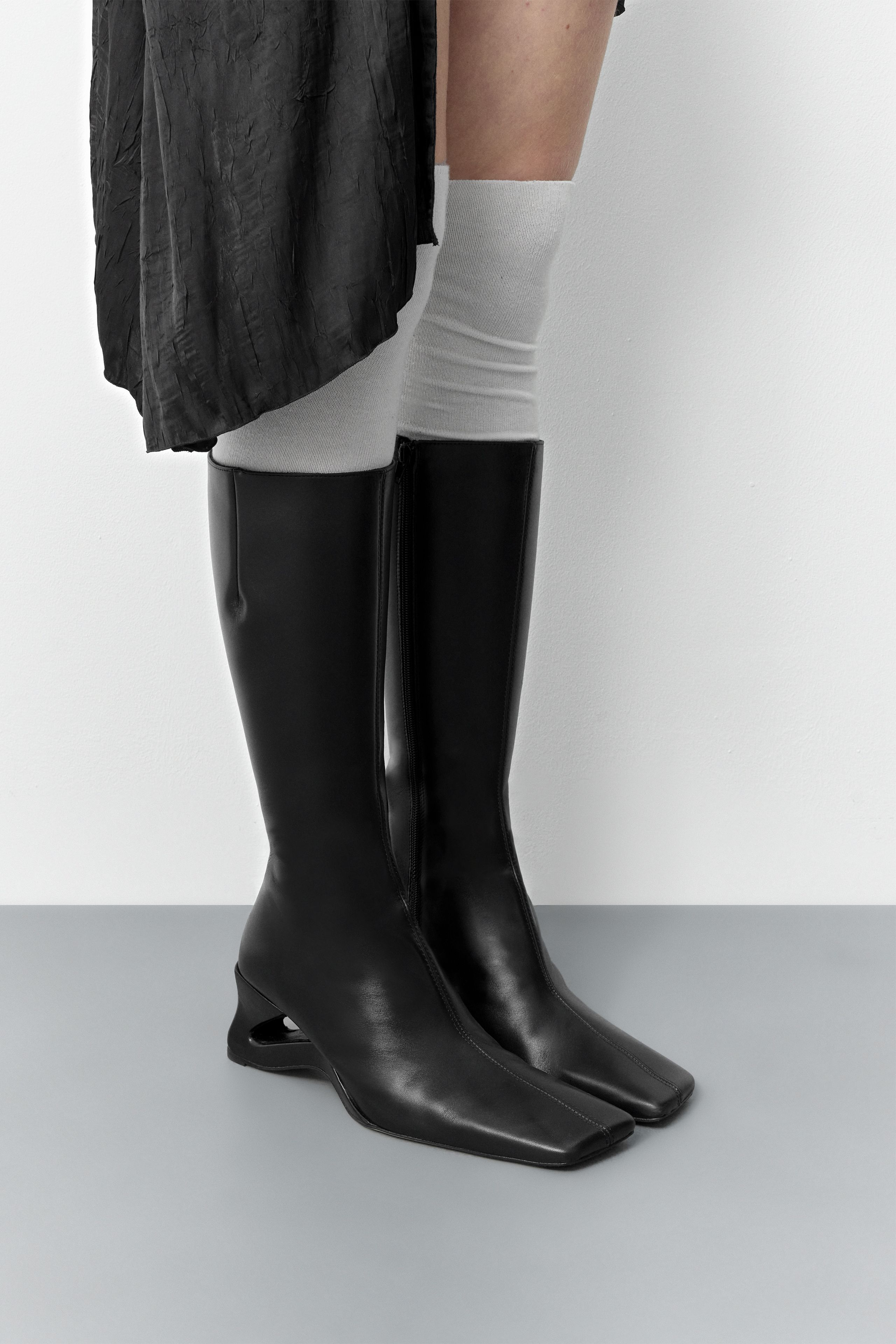 Robin Boots - Black Leather | Miista