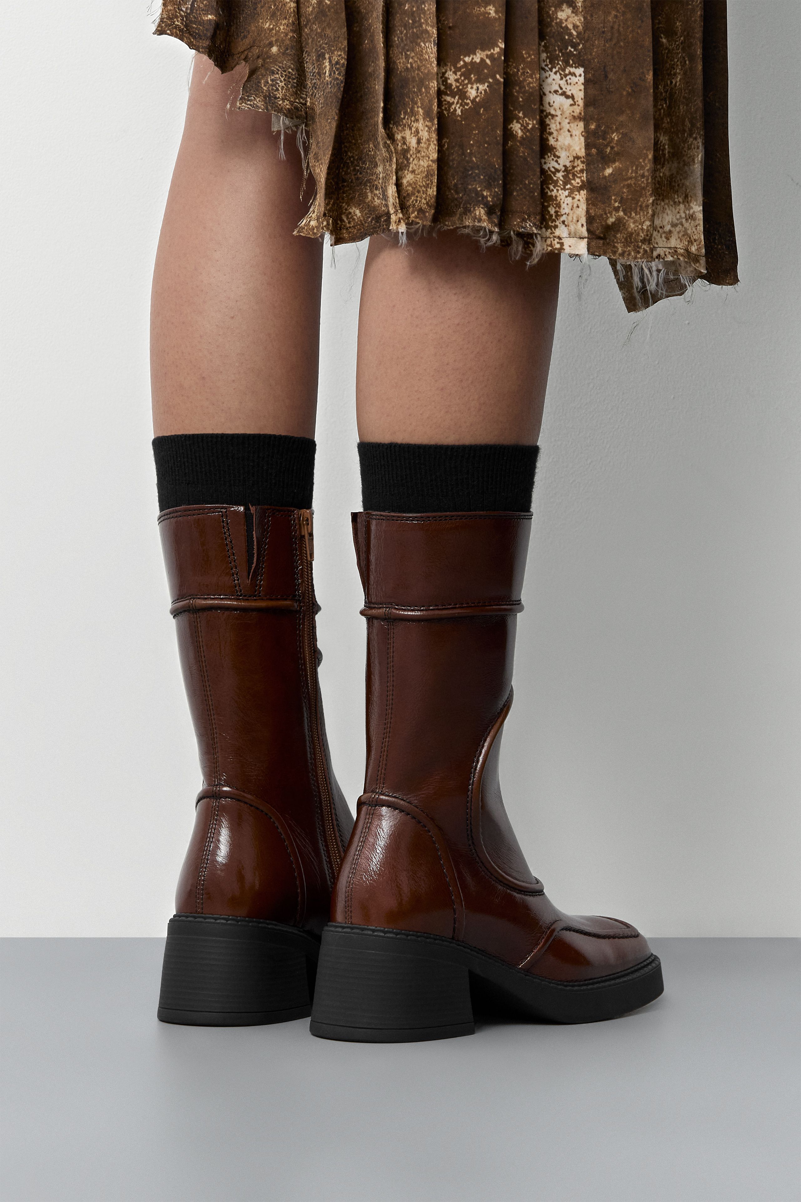 Malene Boots - Tan Patent Leather | Miista