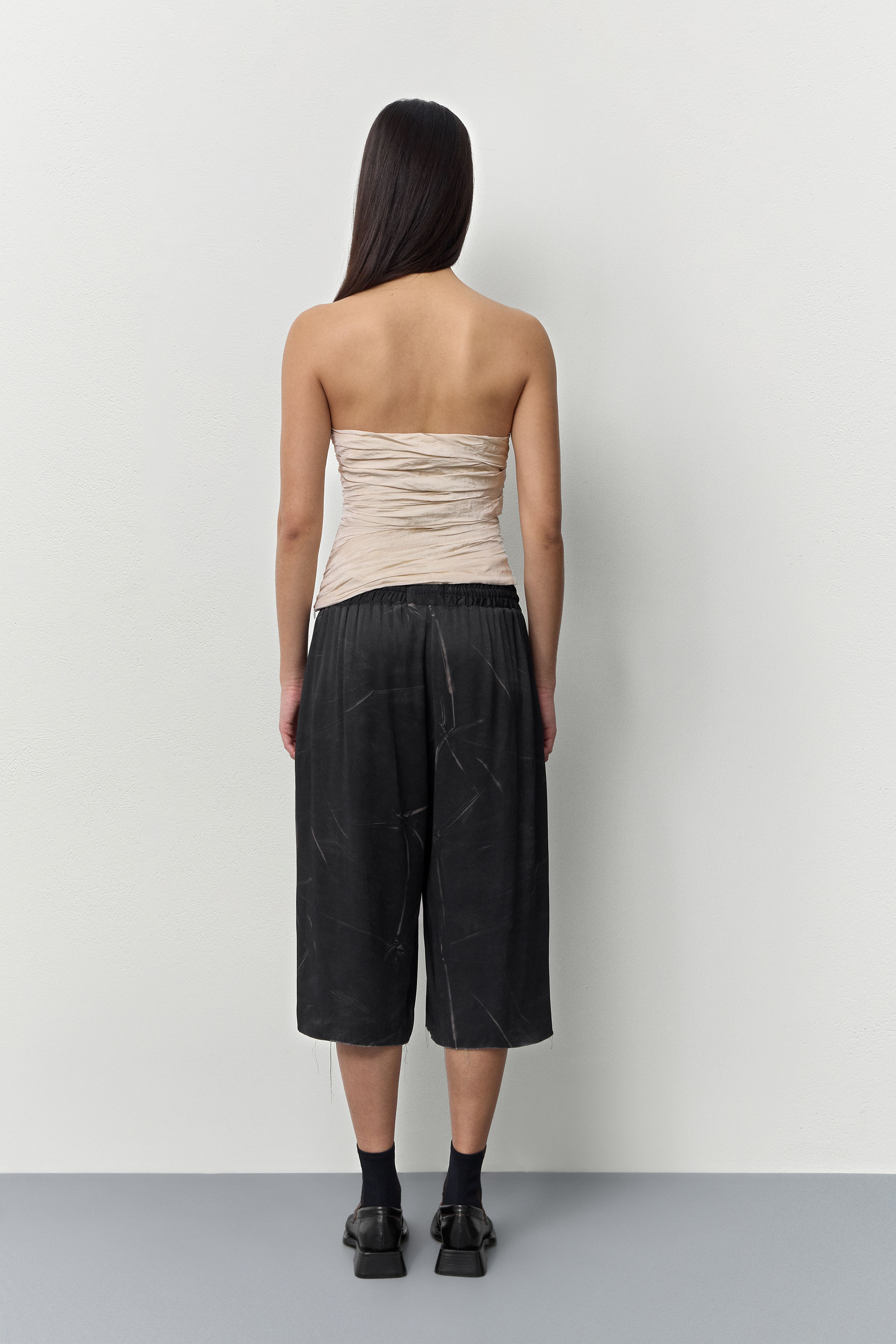 Salix Black Printed Bermuda Short | Miista | Designed & Handmade in Europe