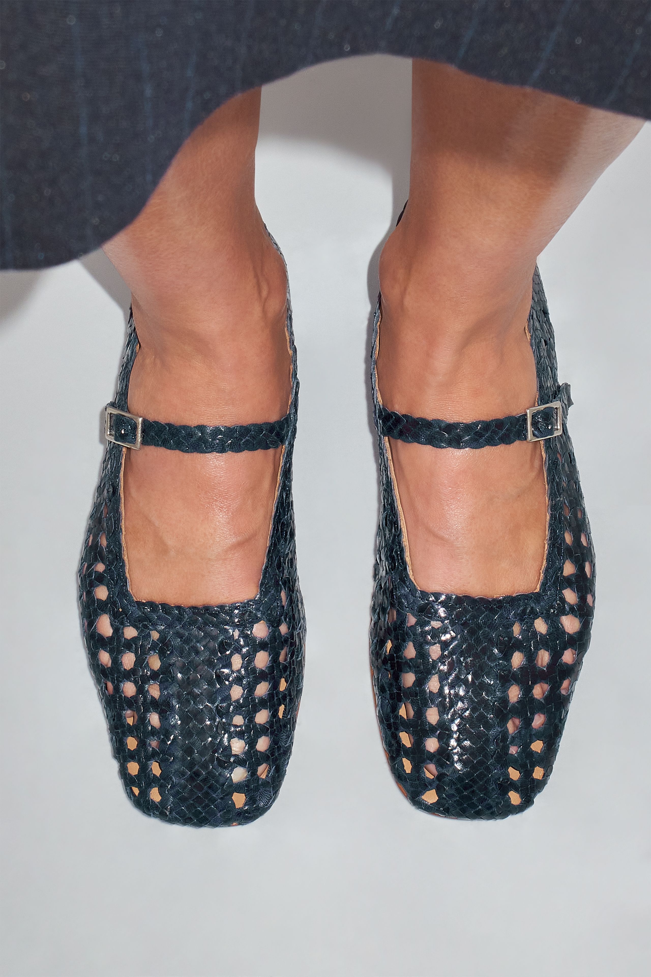 【関税込み】Miista ネイビー Yeida フラットシューズ Yeida Navy Ballerinas | Miista