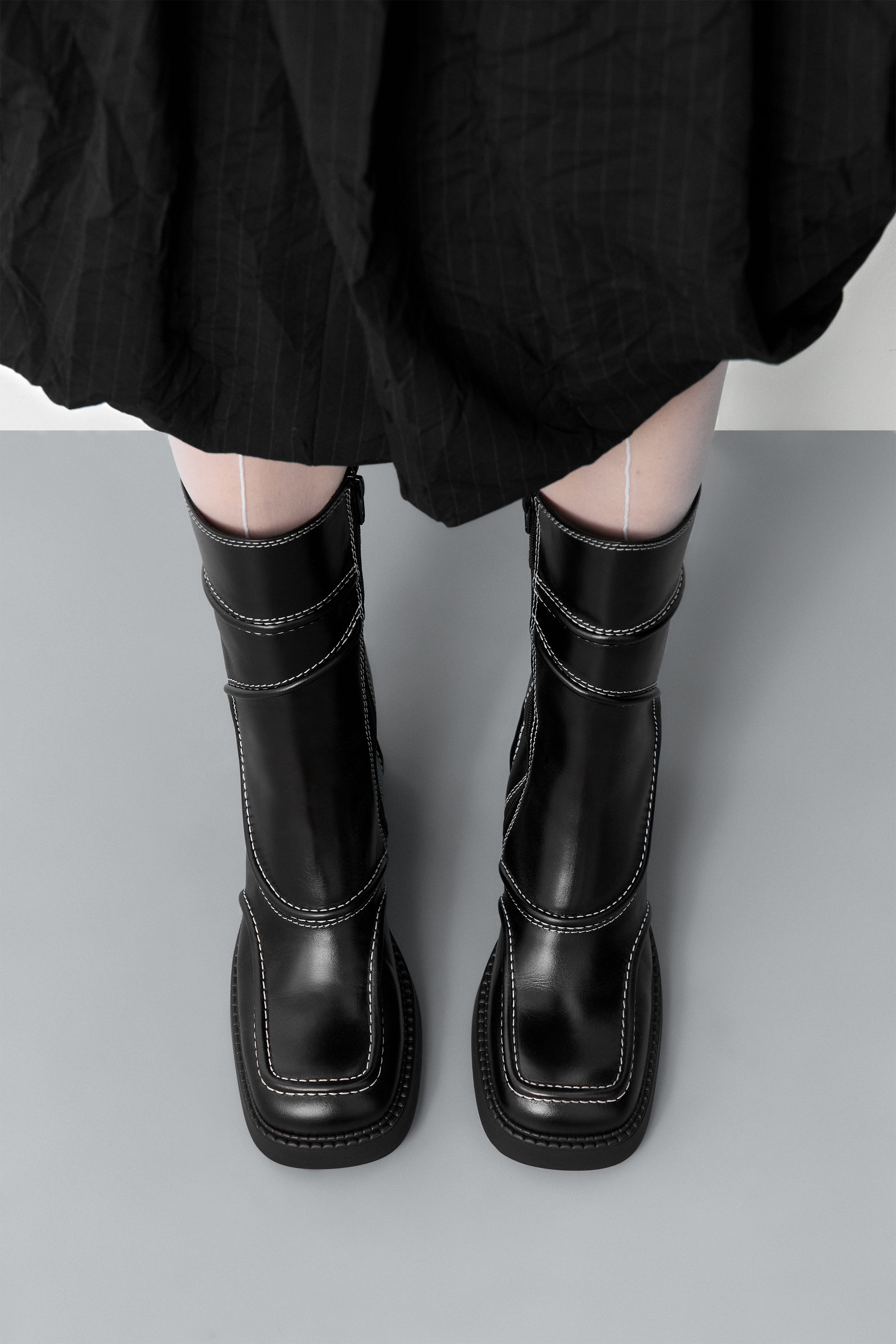 Malene Boots - Black Leather White Stitching | Miista