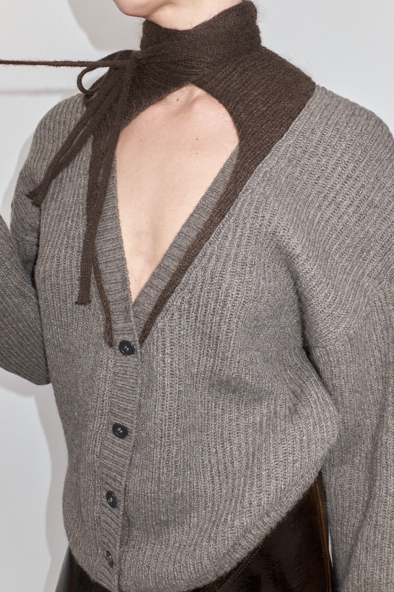 Miki Brown Cardigan | Miista