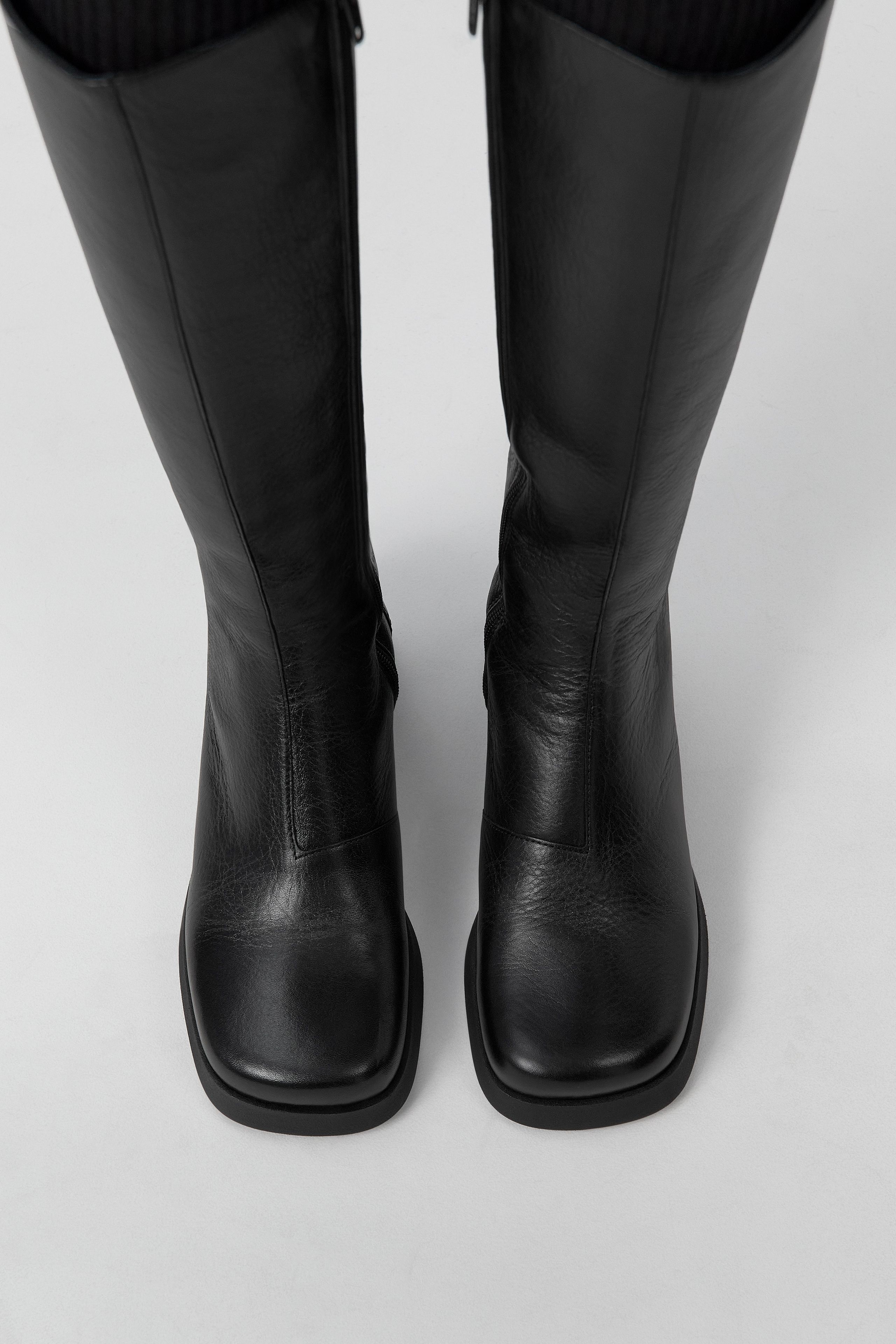 Brunildha Boots - Black Leather | Miista