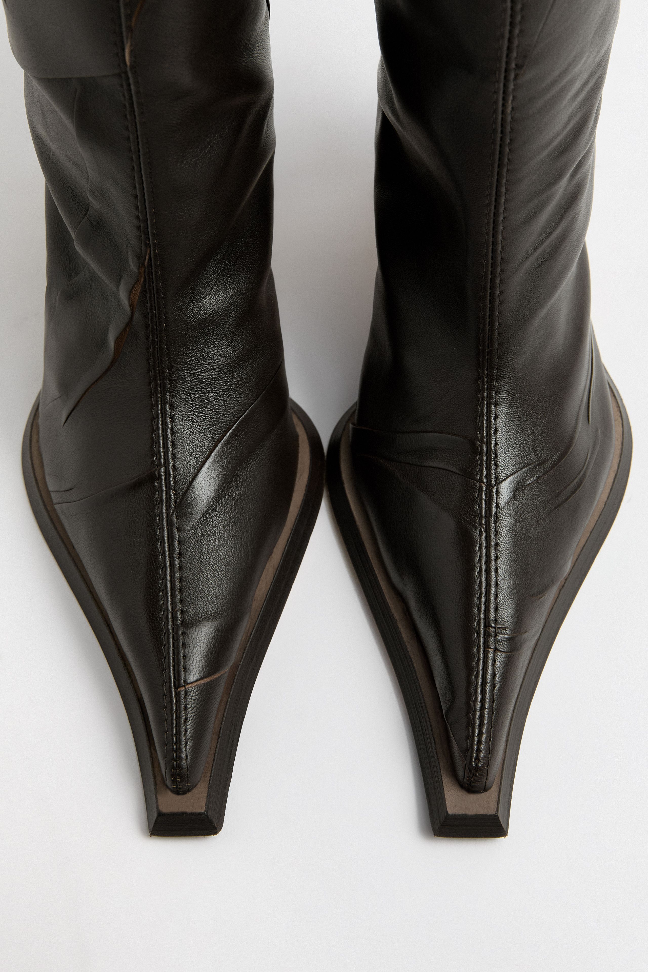 Sue Boots - Brown Wrinkled Leather | Miista