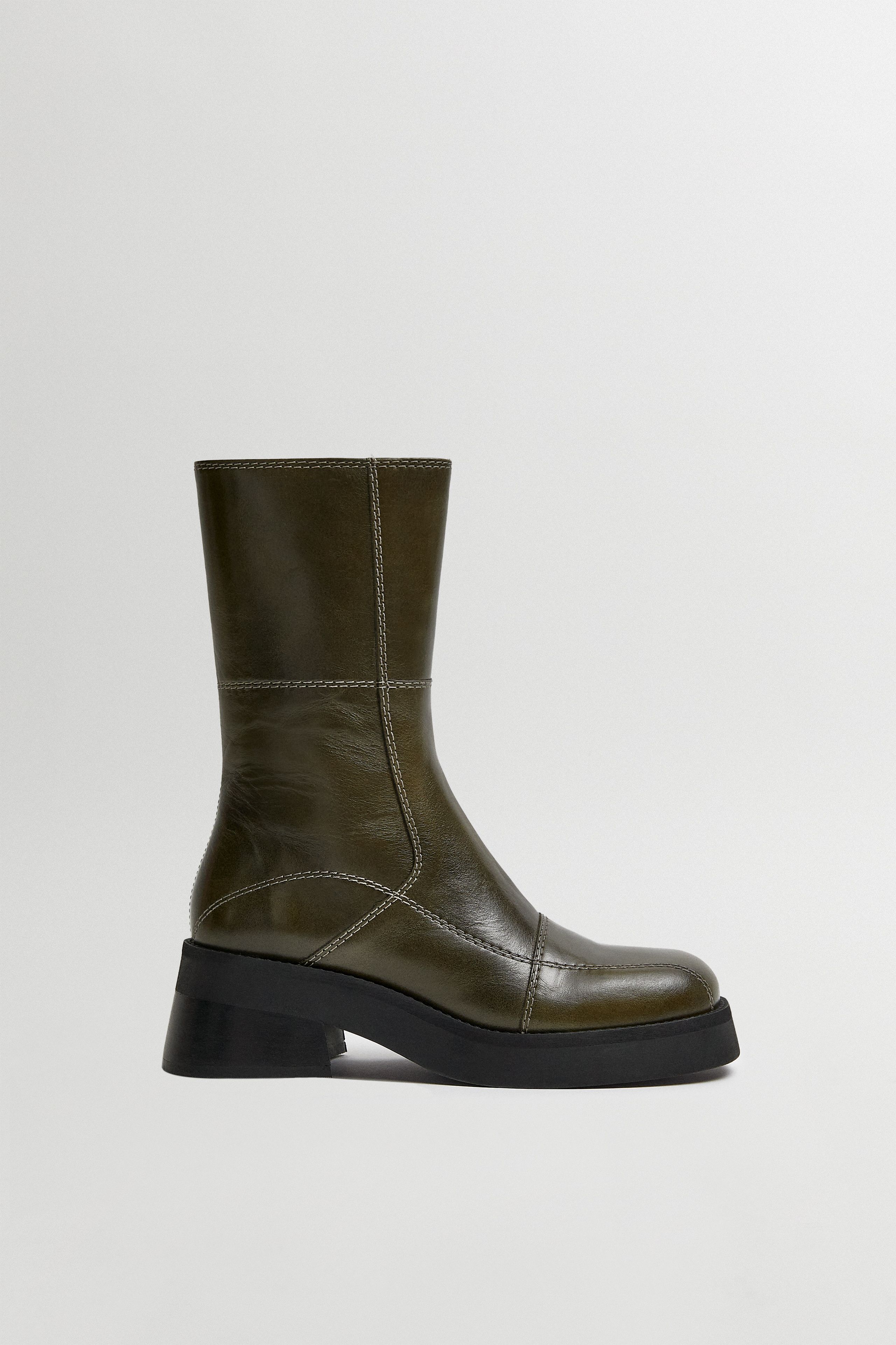 Heya Boots - Khaki Leather White Stitching | Miista