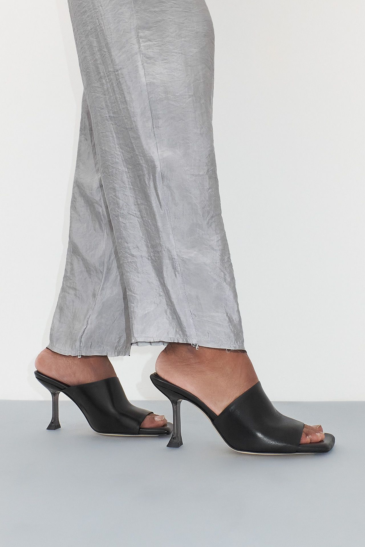 【関税込み】Miista ブラウン Miri ミュール Miri Brown Mules Sandals | Miista