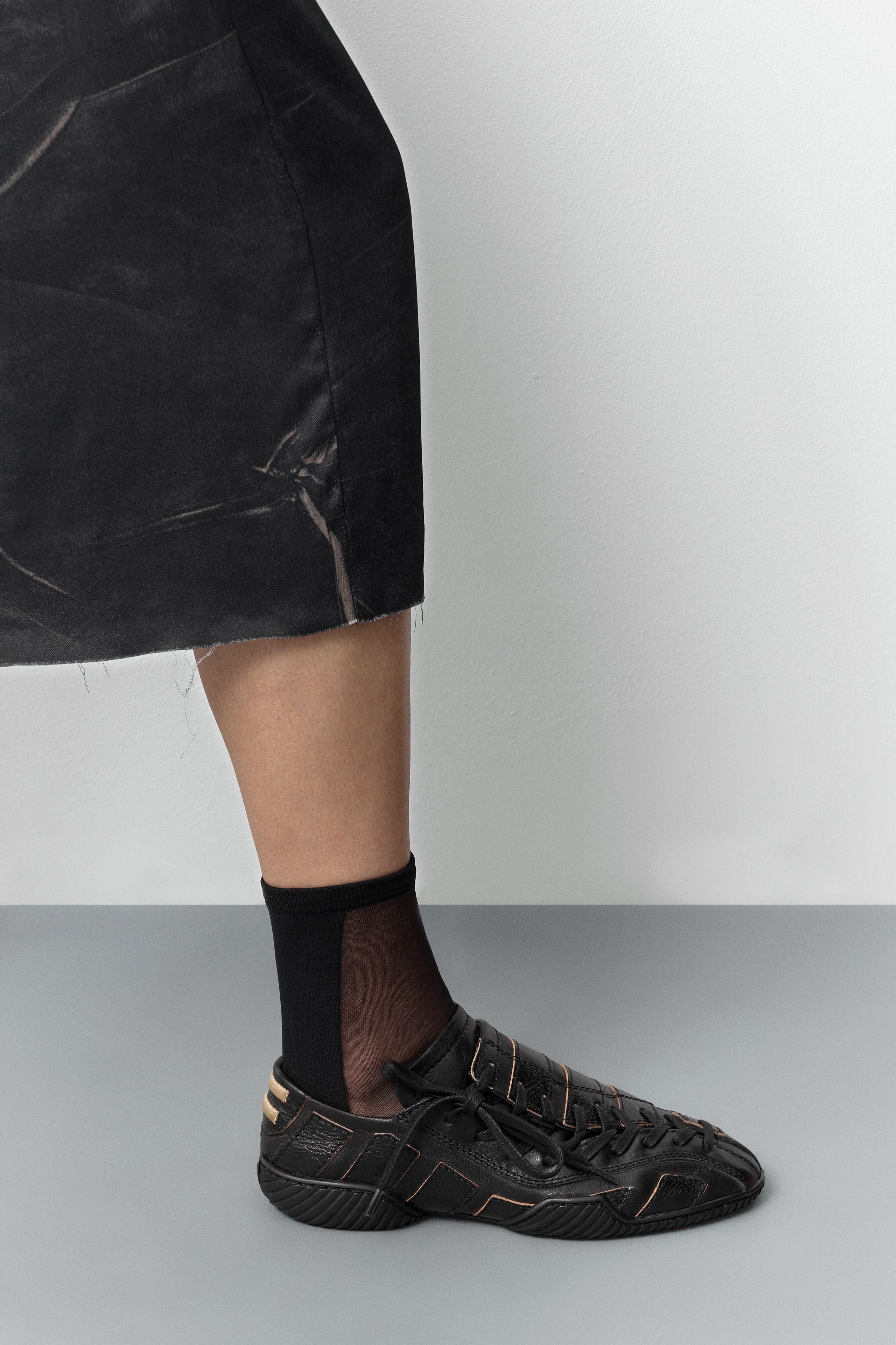 Edyta Sneakers - Black Leather | Miista