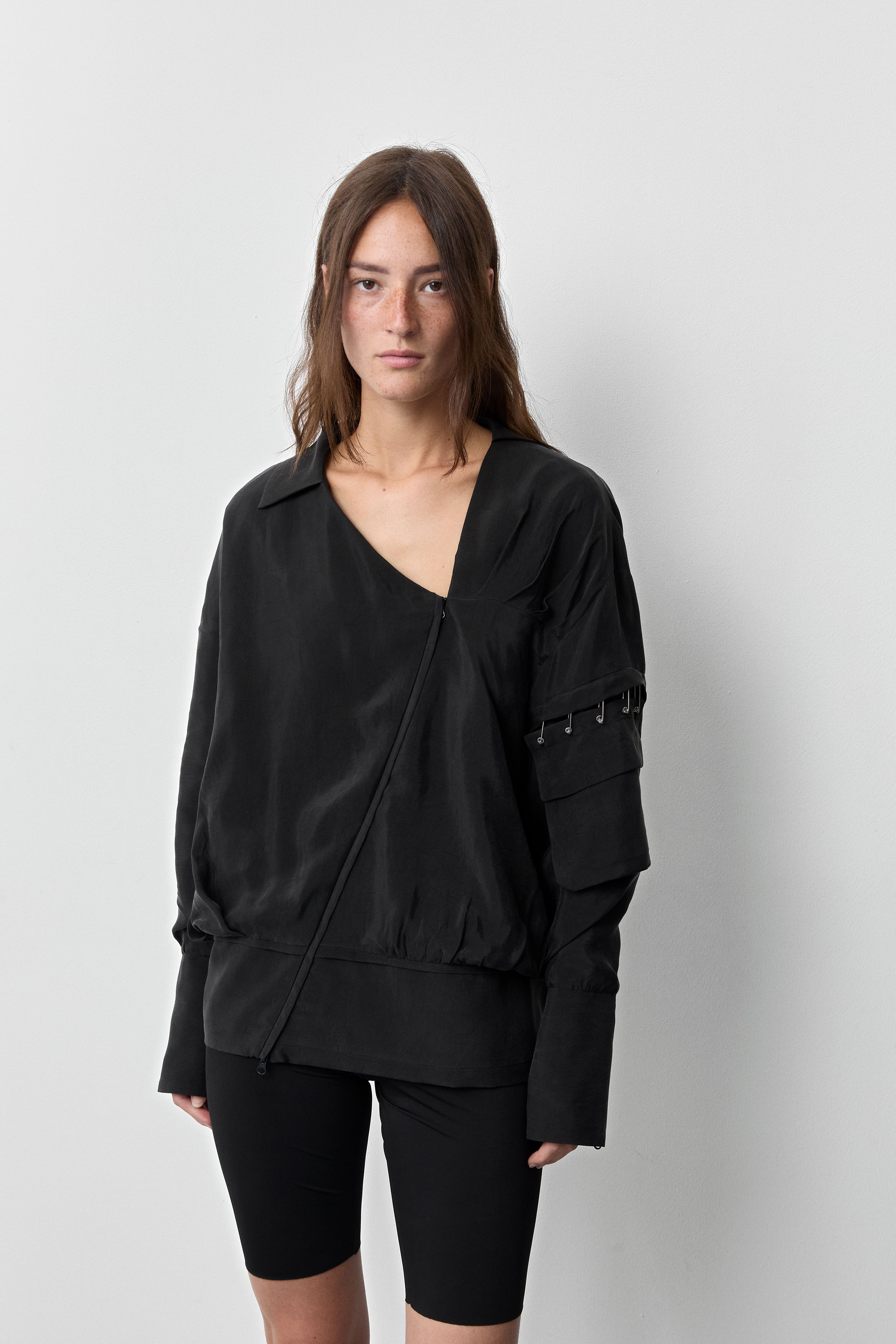 Noxi Jacket - Black Cupro | Miista