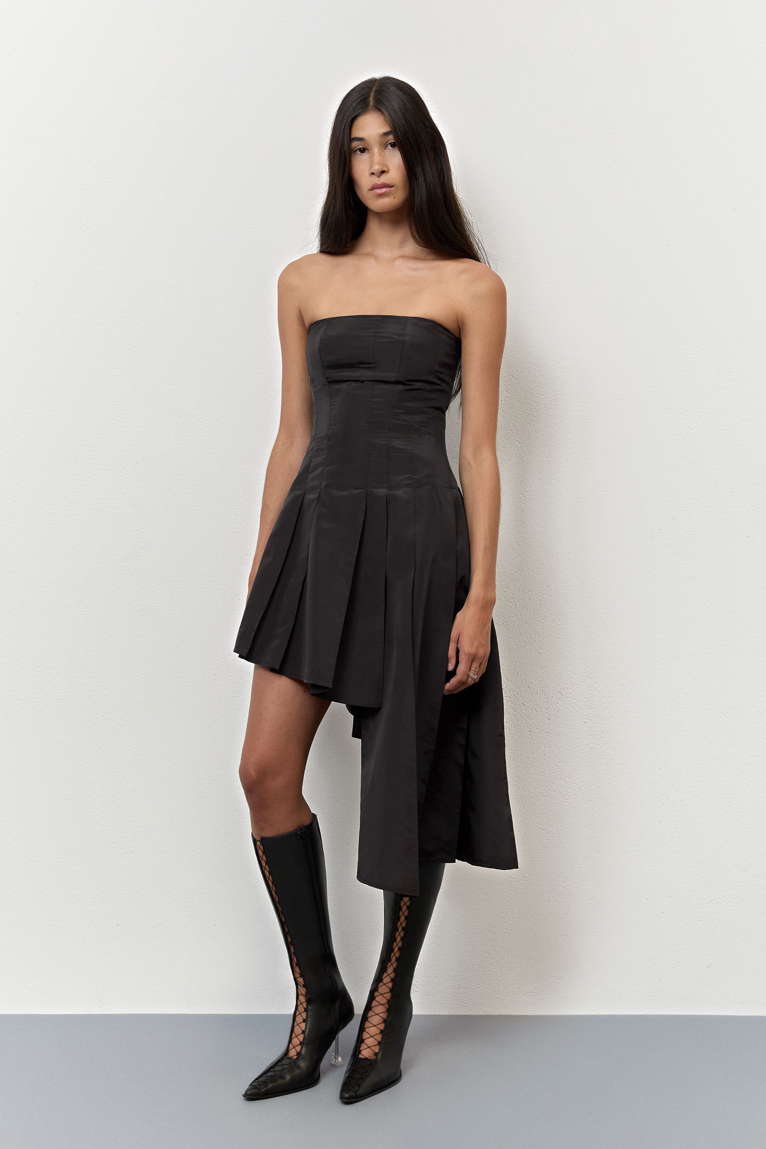 Lucrezia Dress - Black Pleated Silk | Miista