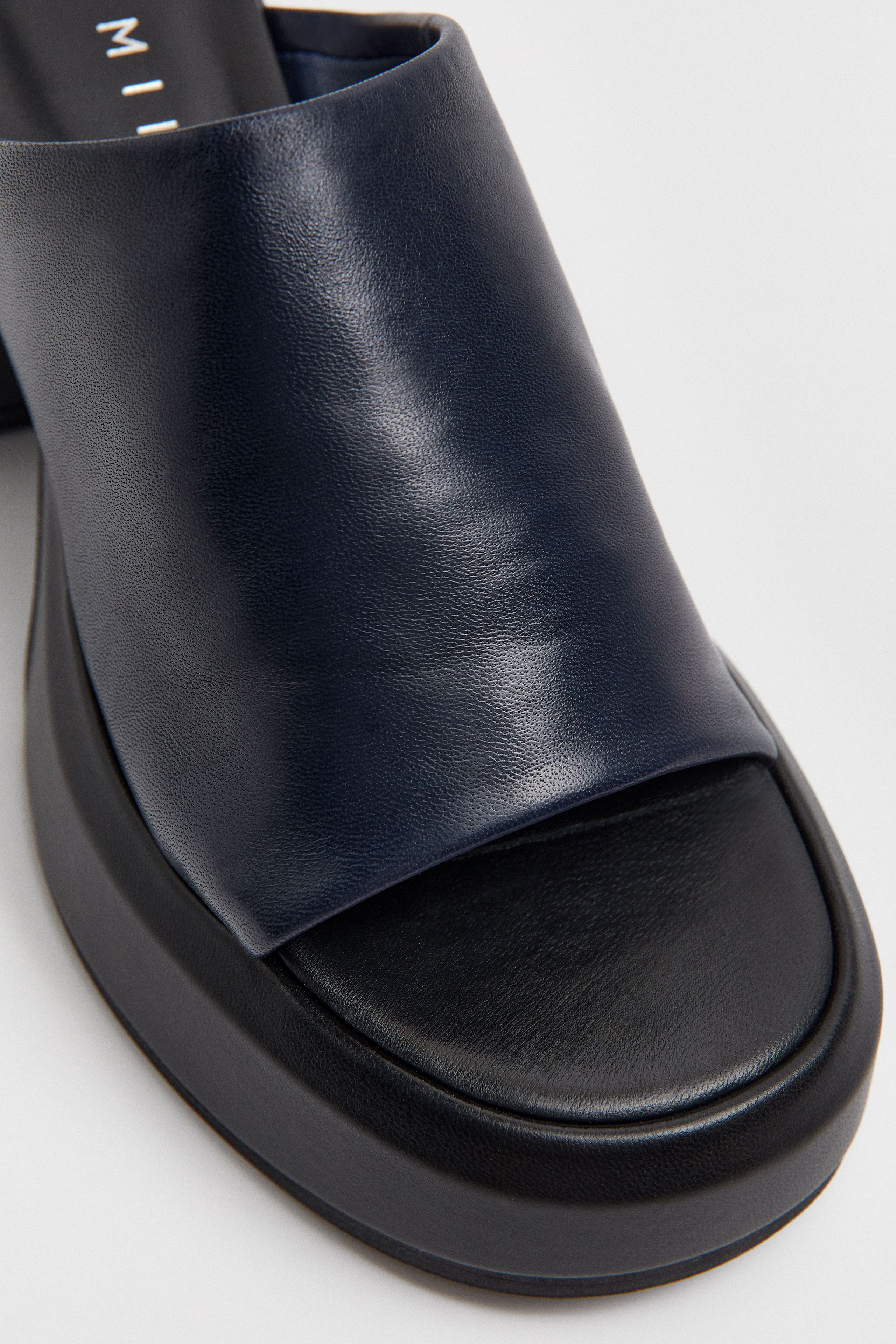 【関税込み】Miista ブラック Jimena ヒールサンダル Jimena Black Sandals | Miista