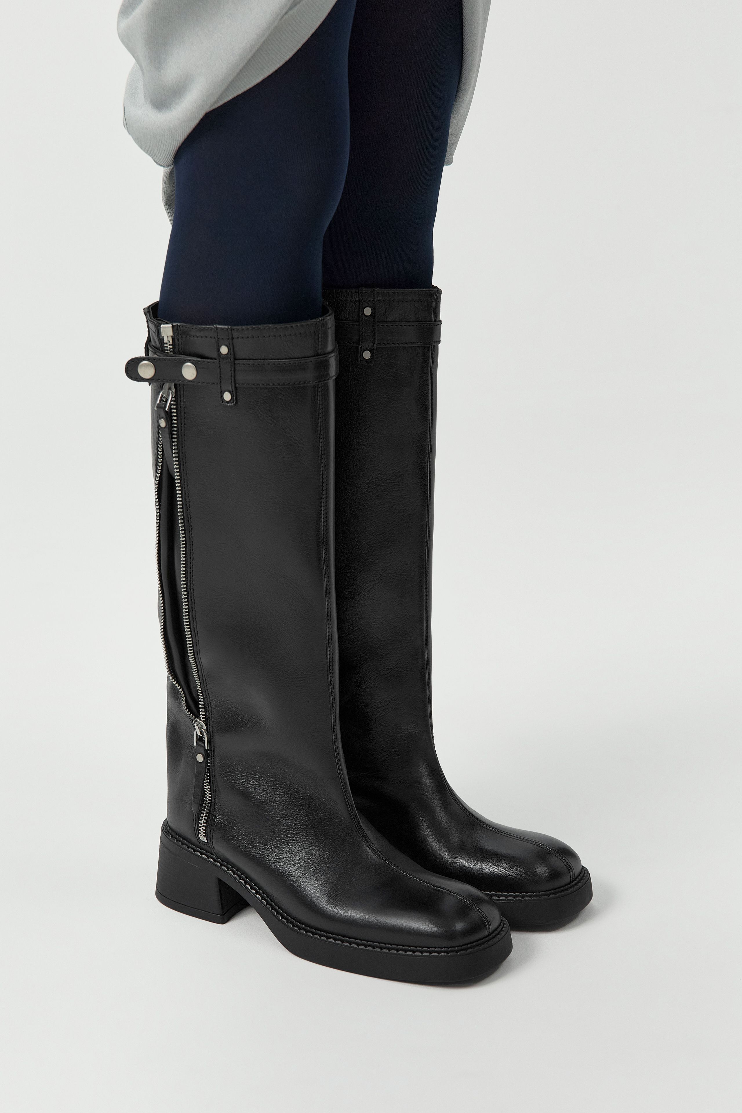 Izolda Boots - Black Leather | Miista