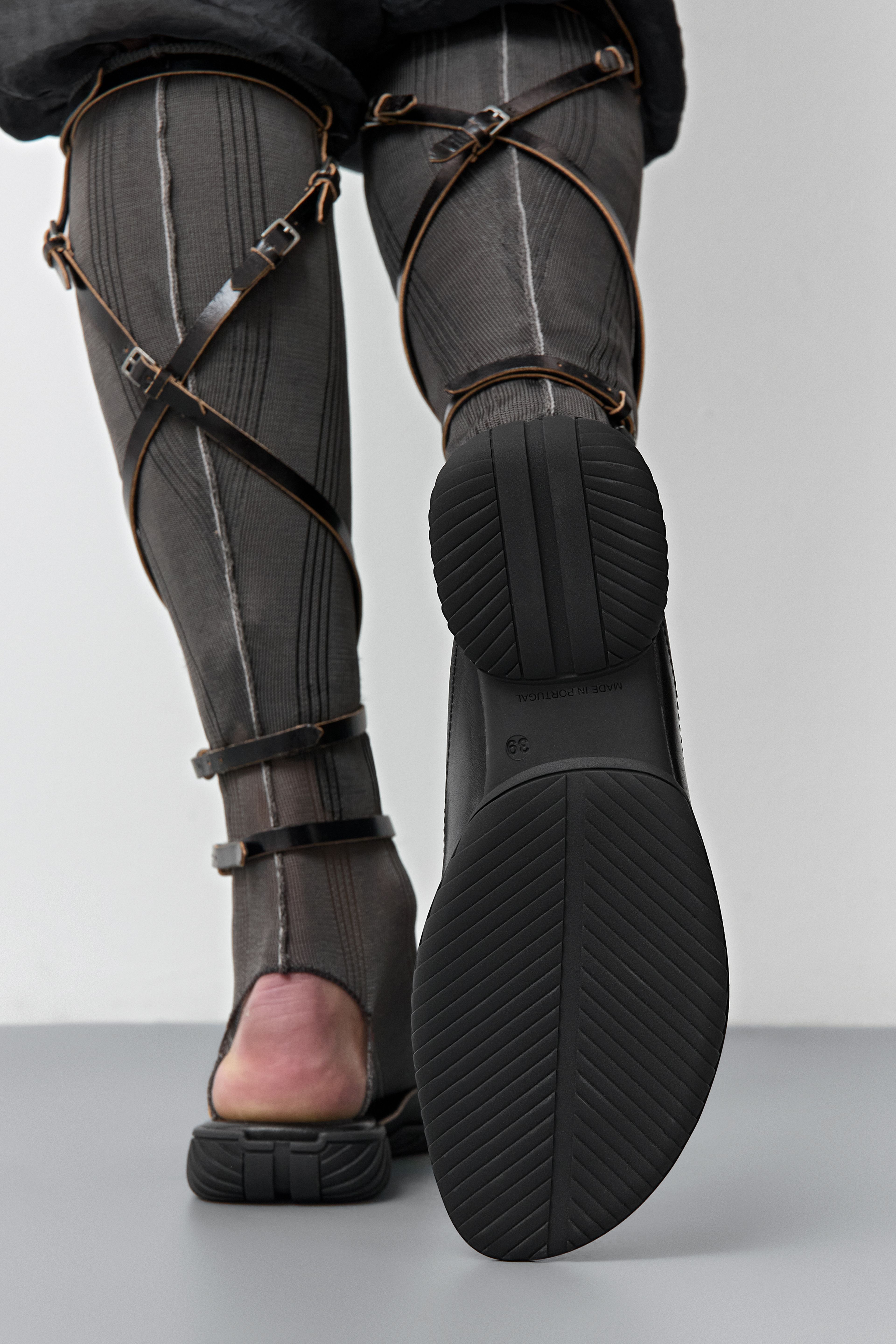 Yachay Black Slide Sandals | Miista | Designed & Handmade in Europe