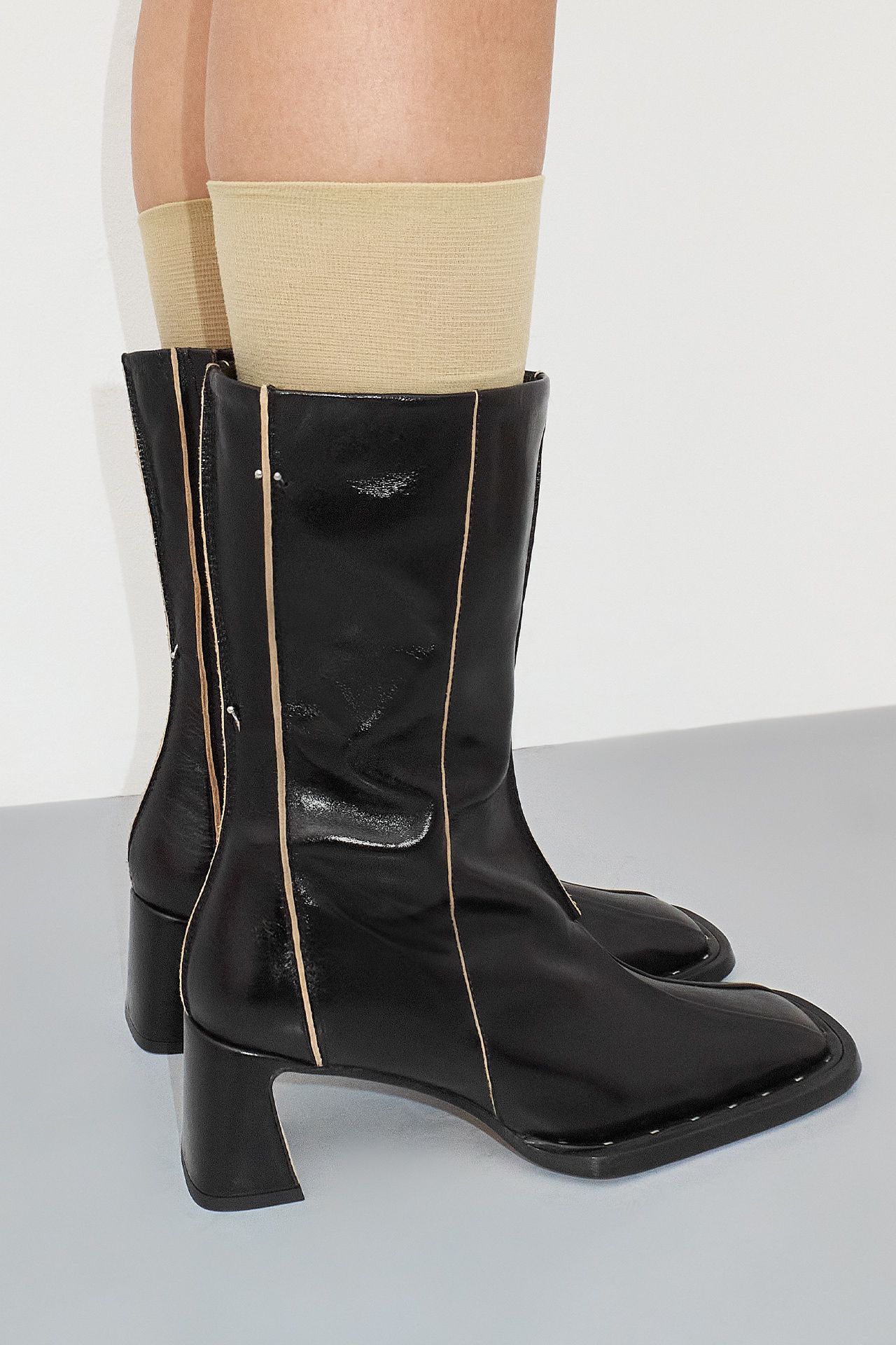 【関税込み】Miista ブラック Greer アンクルブーツ Greer Black Ankle Boots | Miista