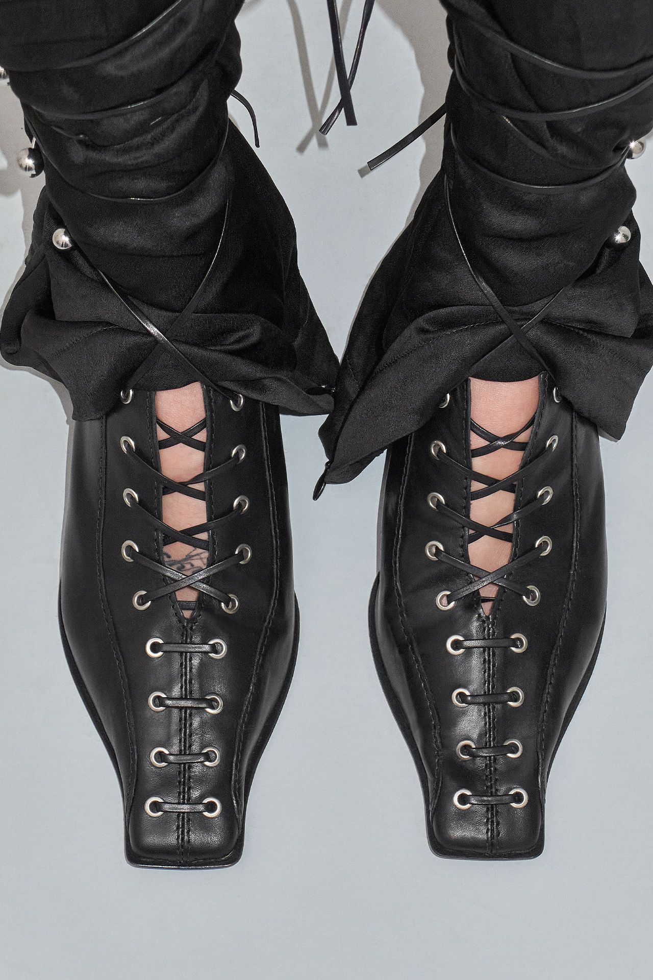 Asia Black Courts | Miista Europe | Made in Portugal