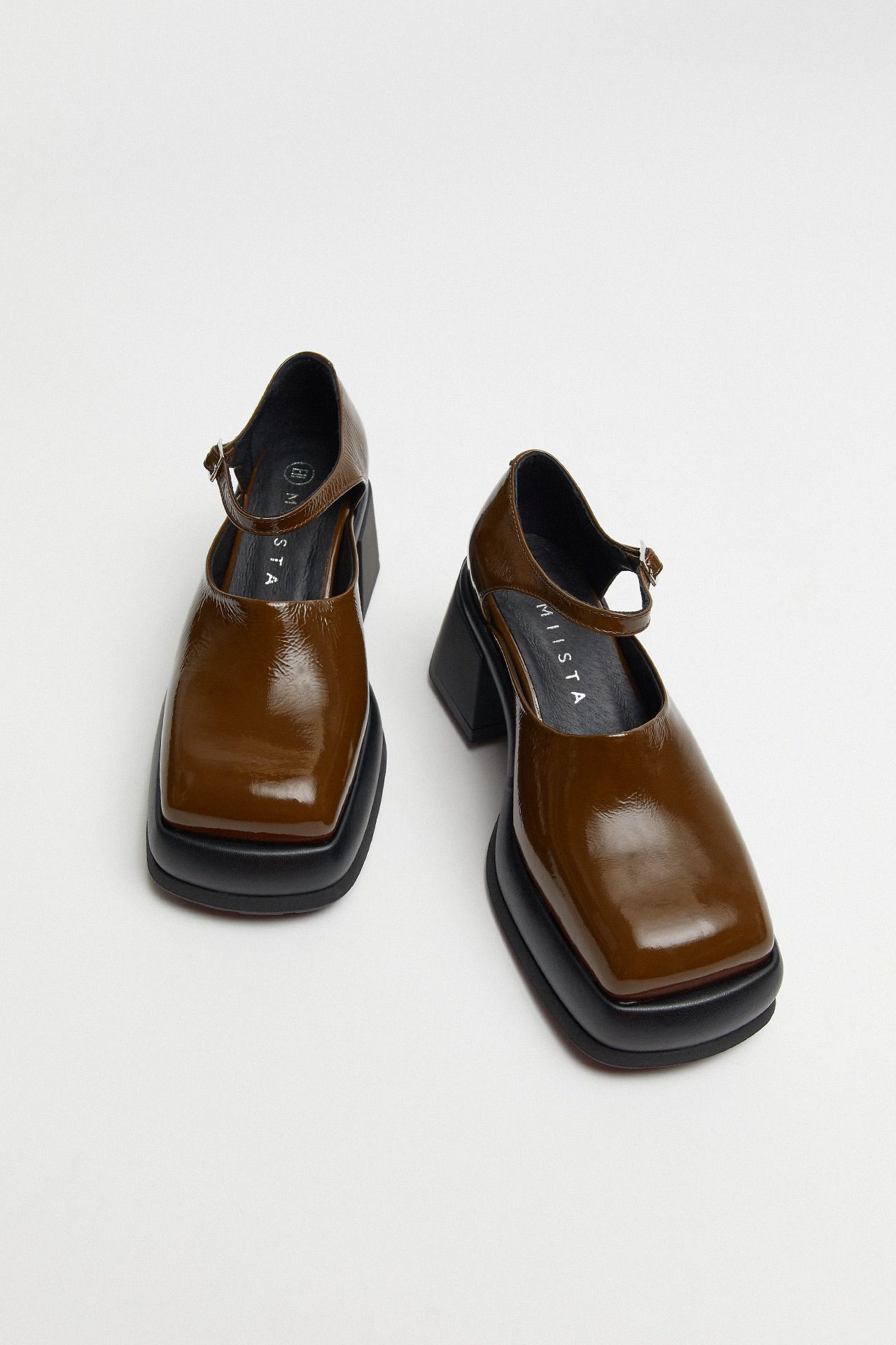 Coral Brown Courts | Miista Europe | Made in Portugal