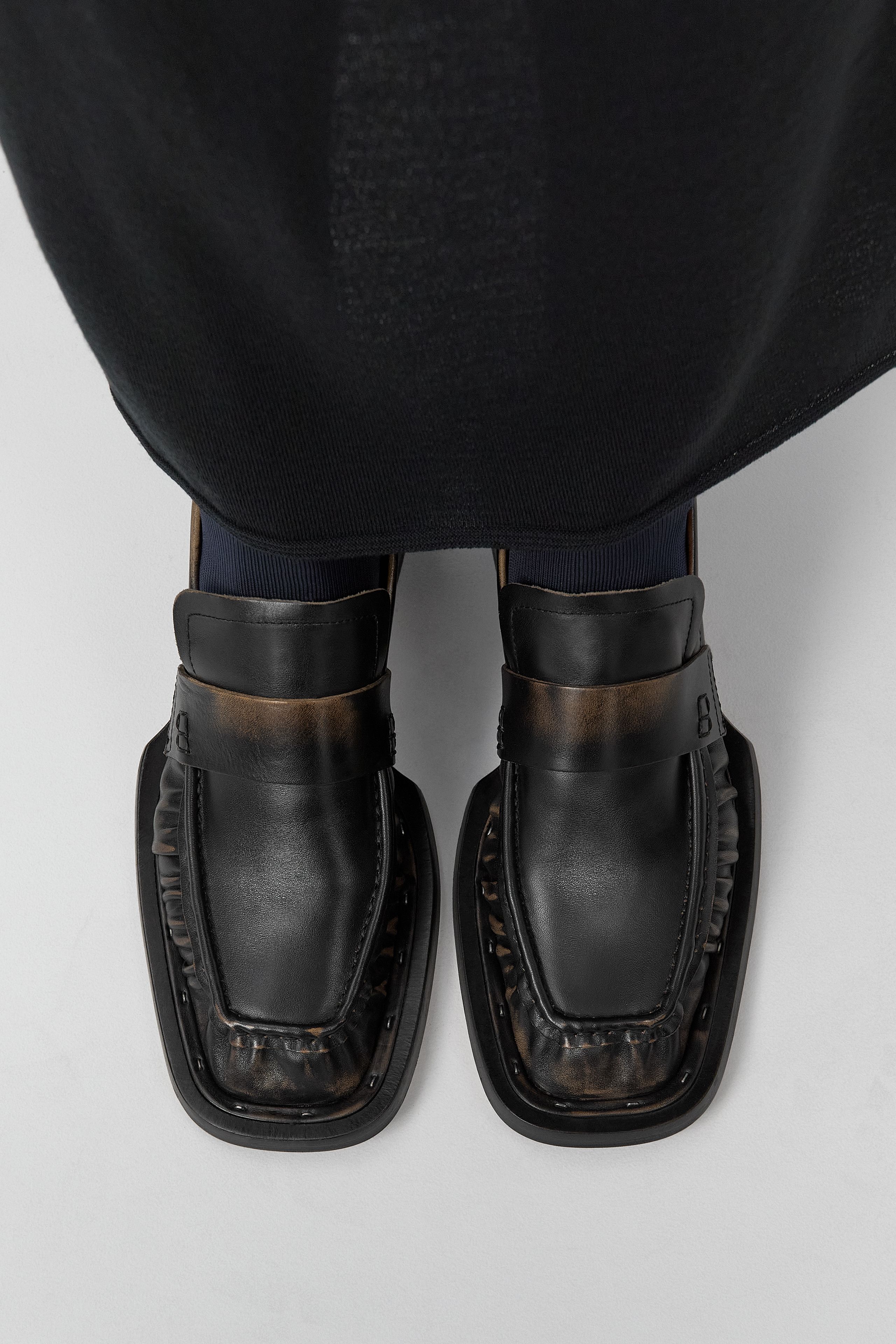 Airi Loafers - Brown Brush Off Leather | Miista | Designed & Handmade in Europe