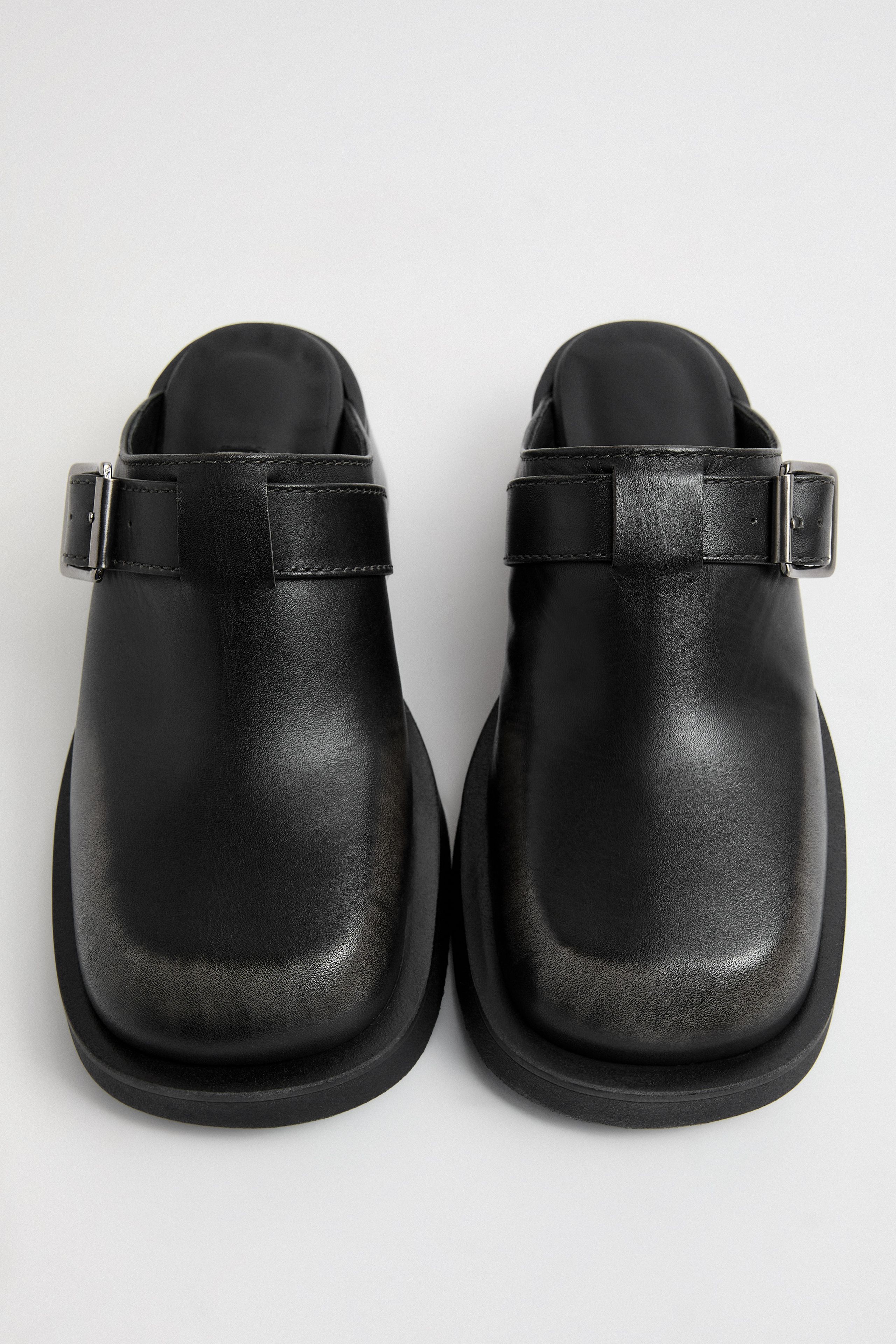 Aroa Mules - Dark Grey Brush Off Leather | Miista
