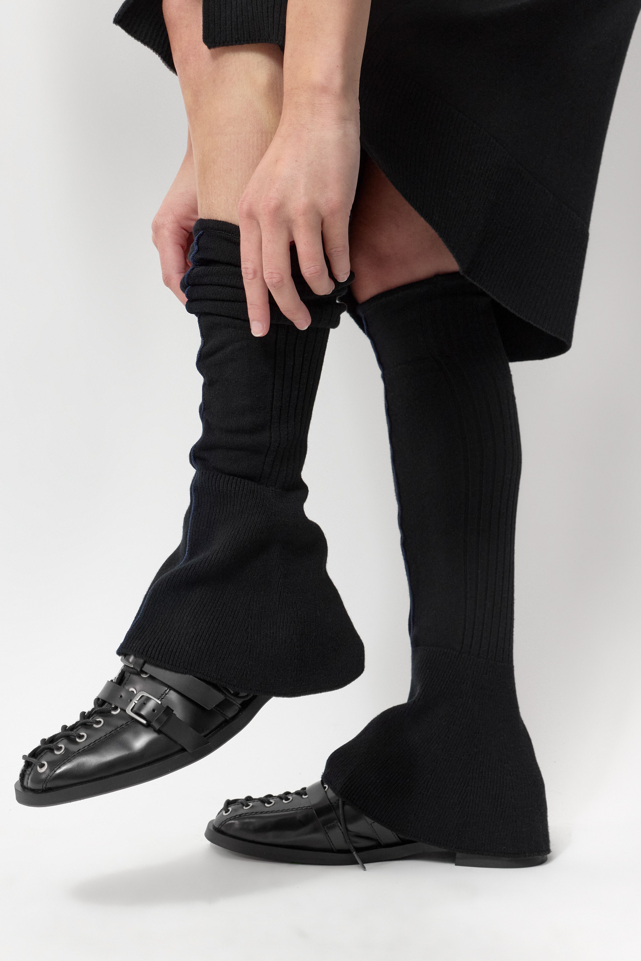Xavi Leg Warmer - Black Viscose Knit | Miista | Designed & Handmade in Europe