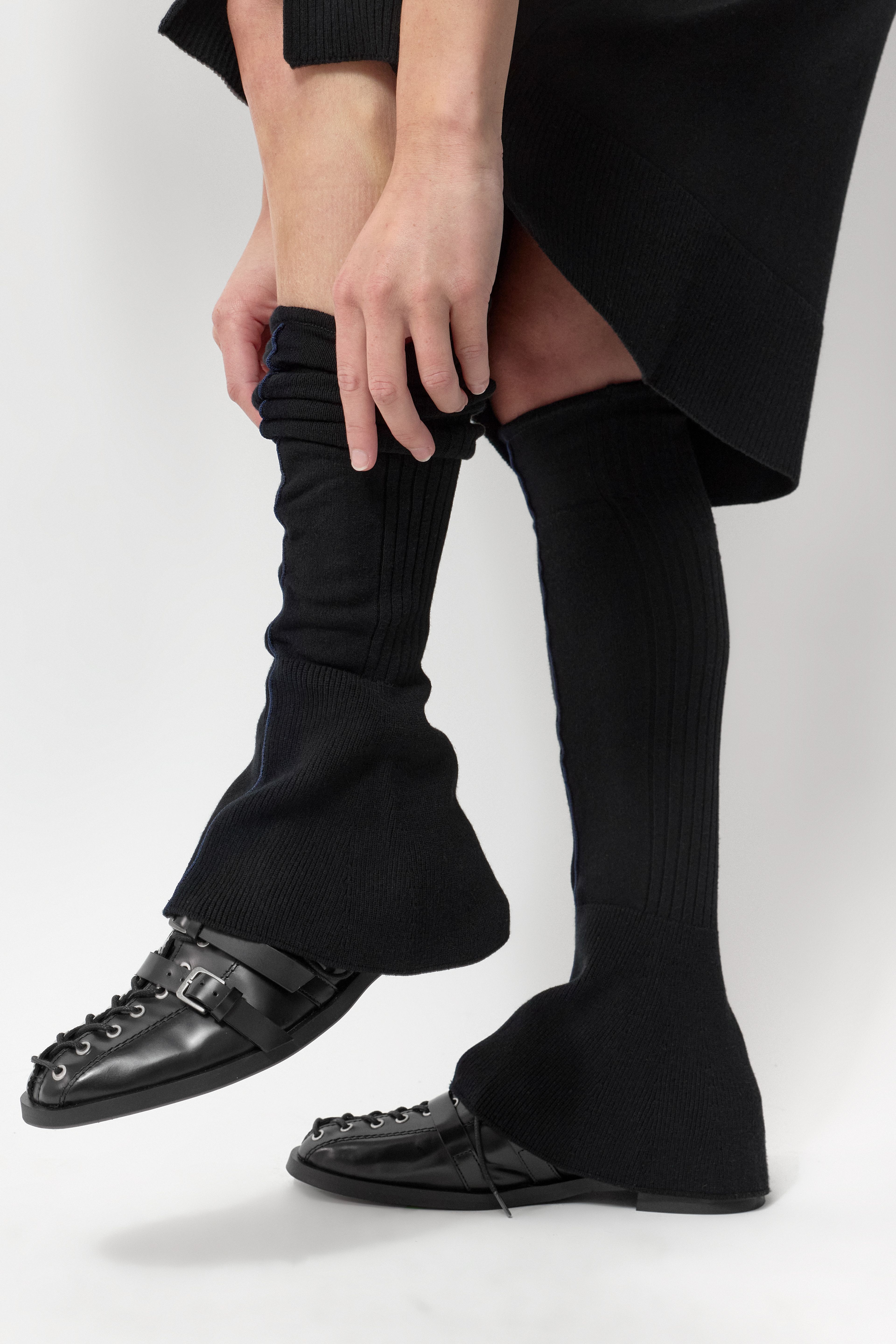 Xavi Leg Warmer - Black Viscose Knit | Miista | Designed & Handmade in Europe