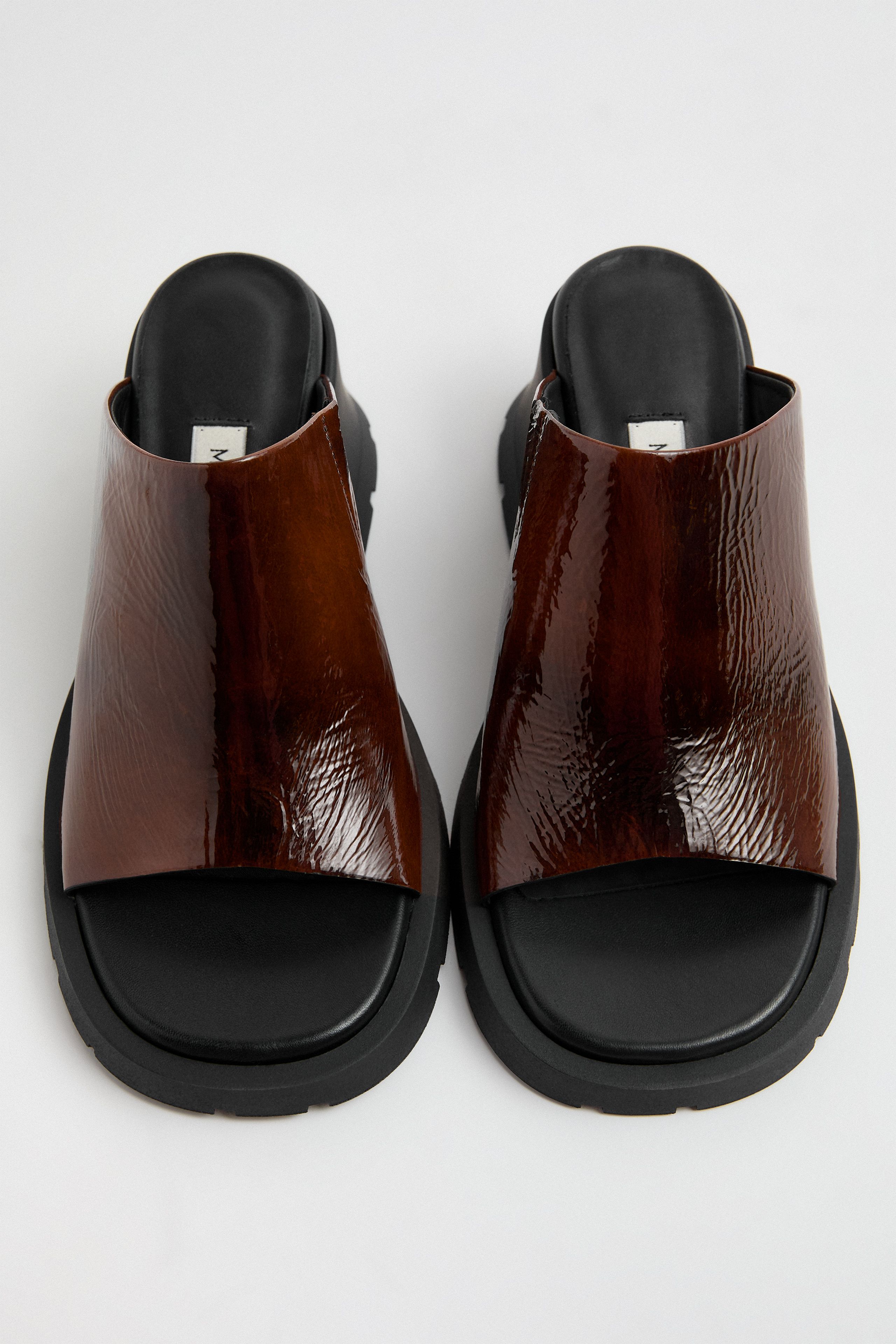 Ini Sandals - Brown Shiny Leather | Miista