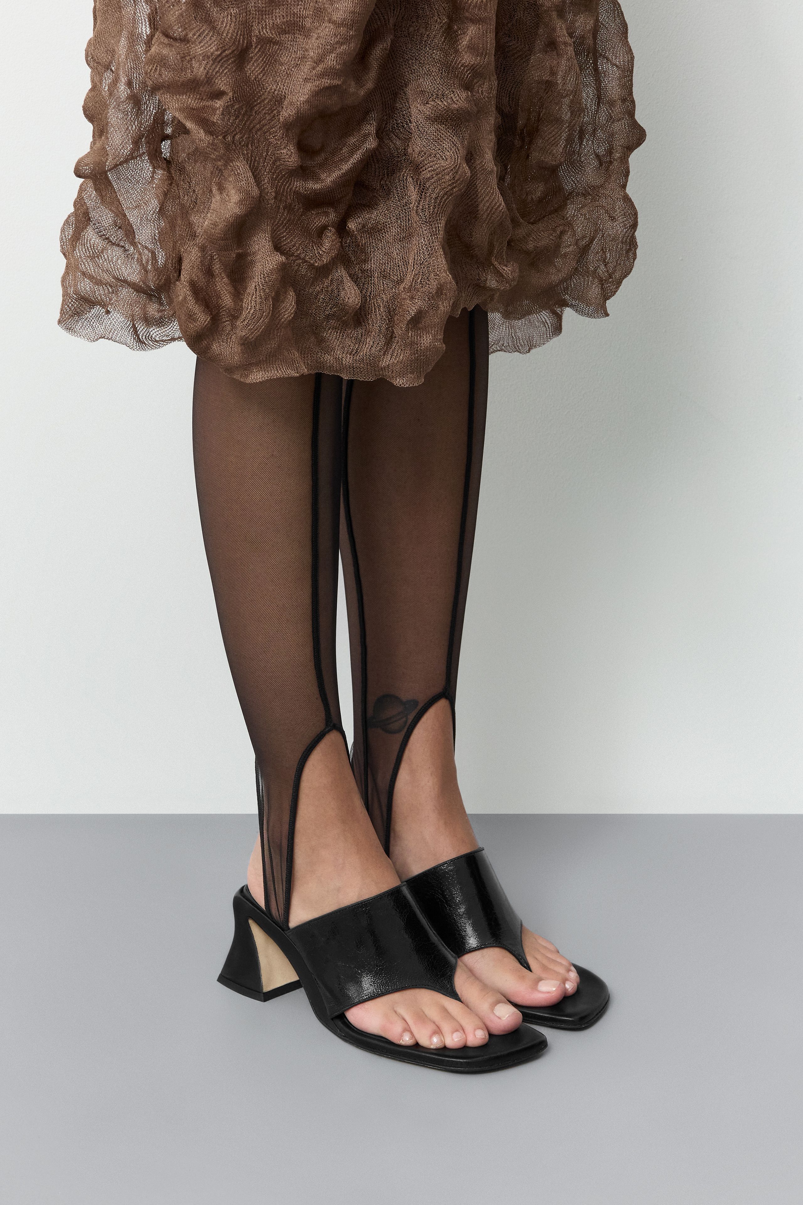 Ernie Sandals - Black Crinkle Leather | Miista