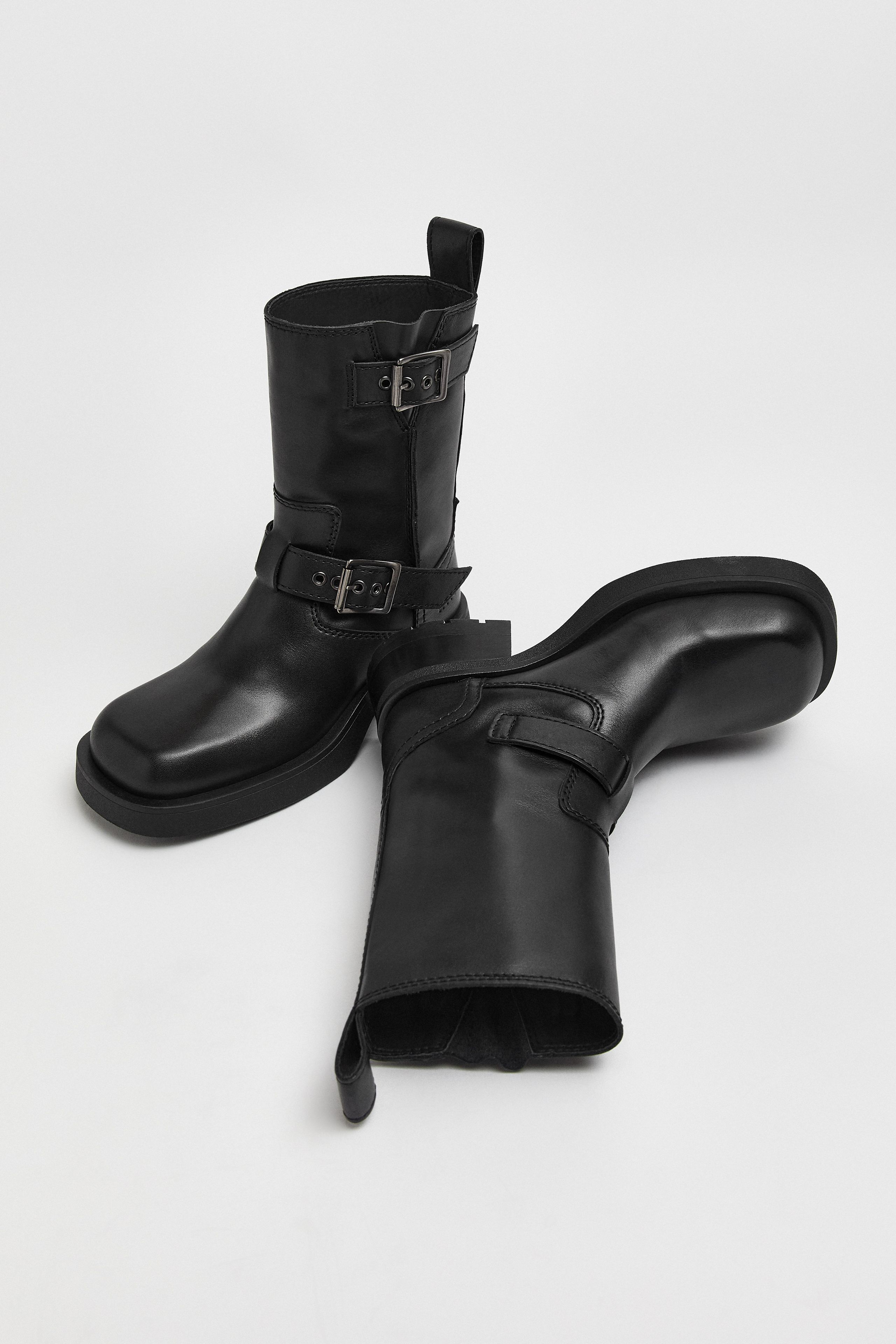 【関税込み】Miista ブラック Renate ブーツ Renate New Black Buckled Ankle Boots | Miista