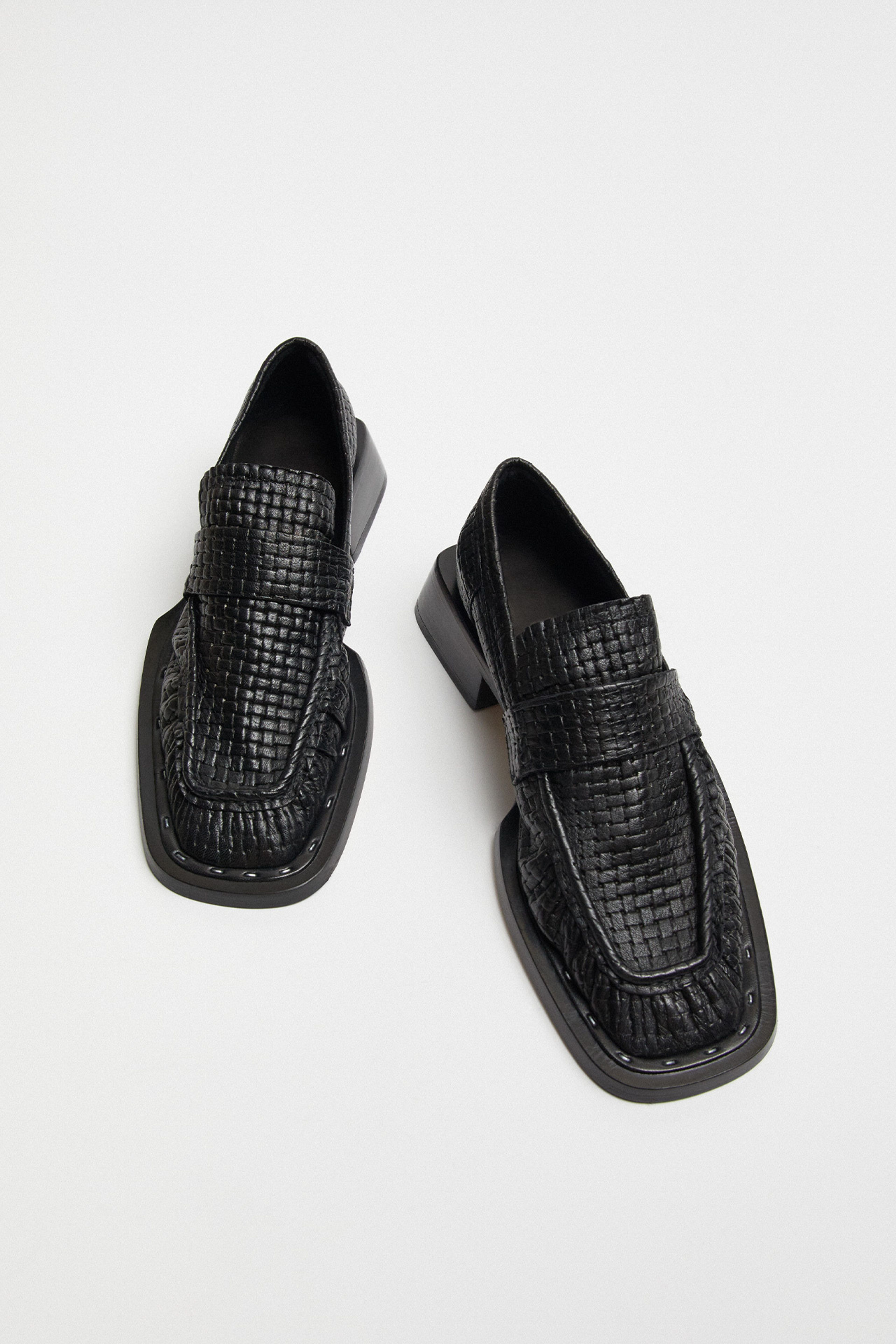 Airi Black Leather Loafers | Miista Europe | Made in Spain