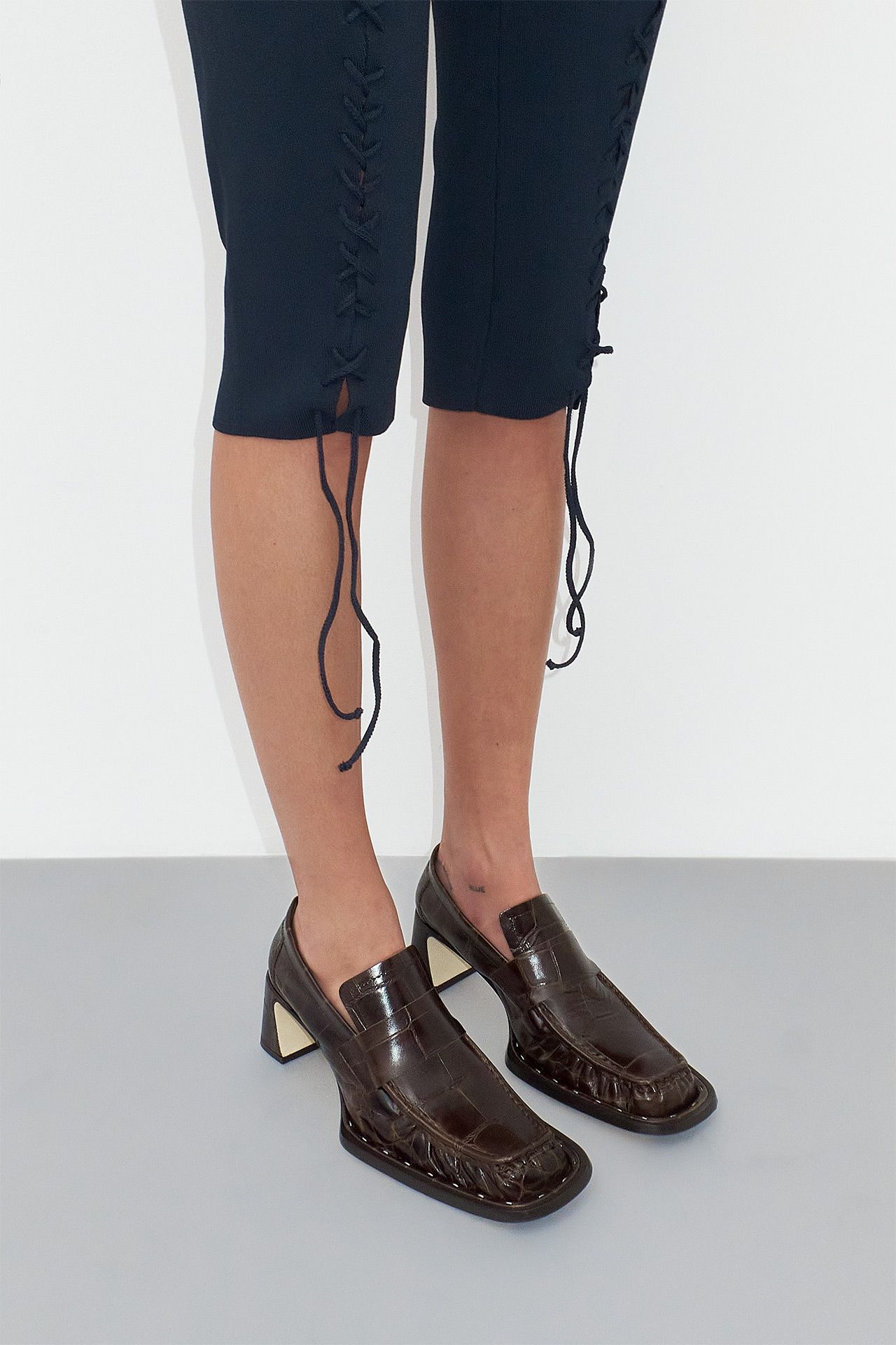 SALE LOAFERS | Miista