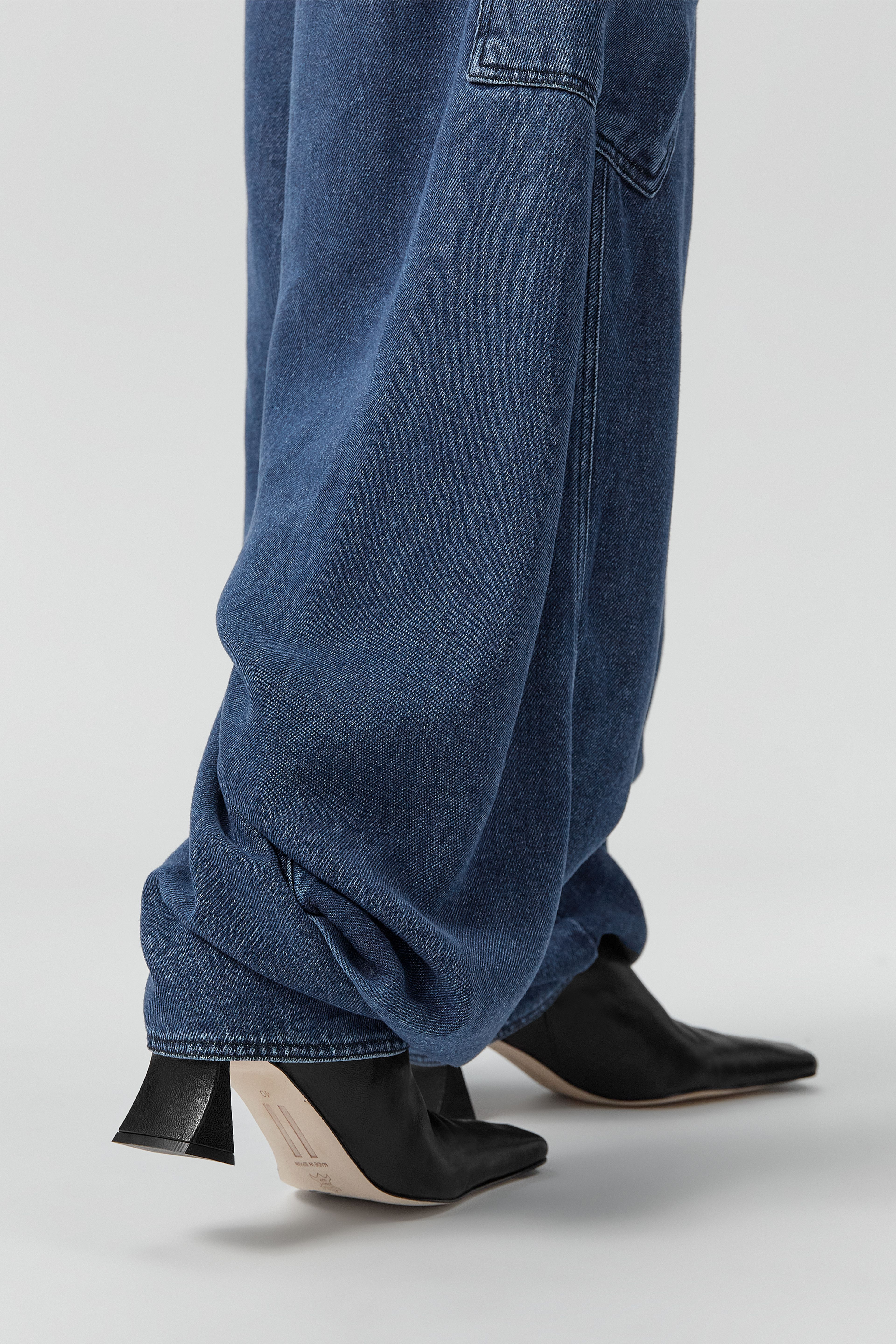 Araxi Black Boots | Miista | Designed & Handmade in Europe
