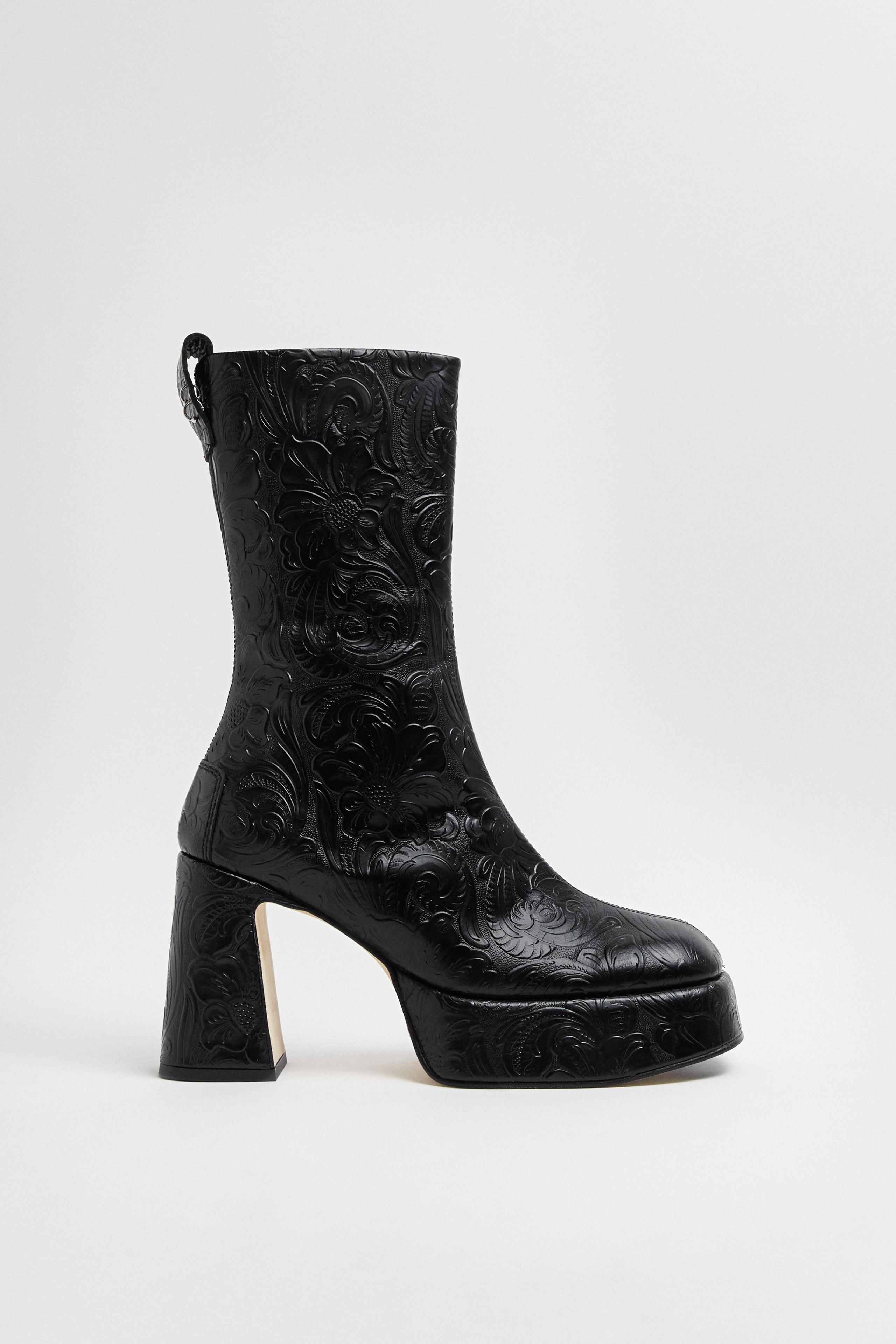 【関税込み】Miista ブラック Apple アンクルブーツ Apple Black Ankle Boots | Miista