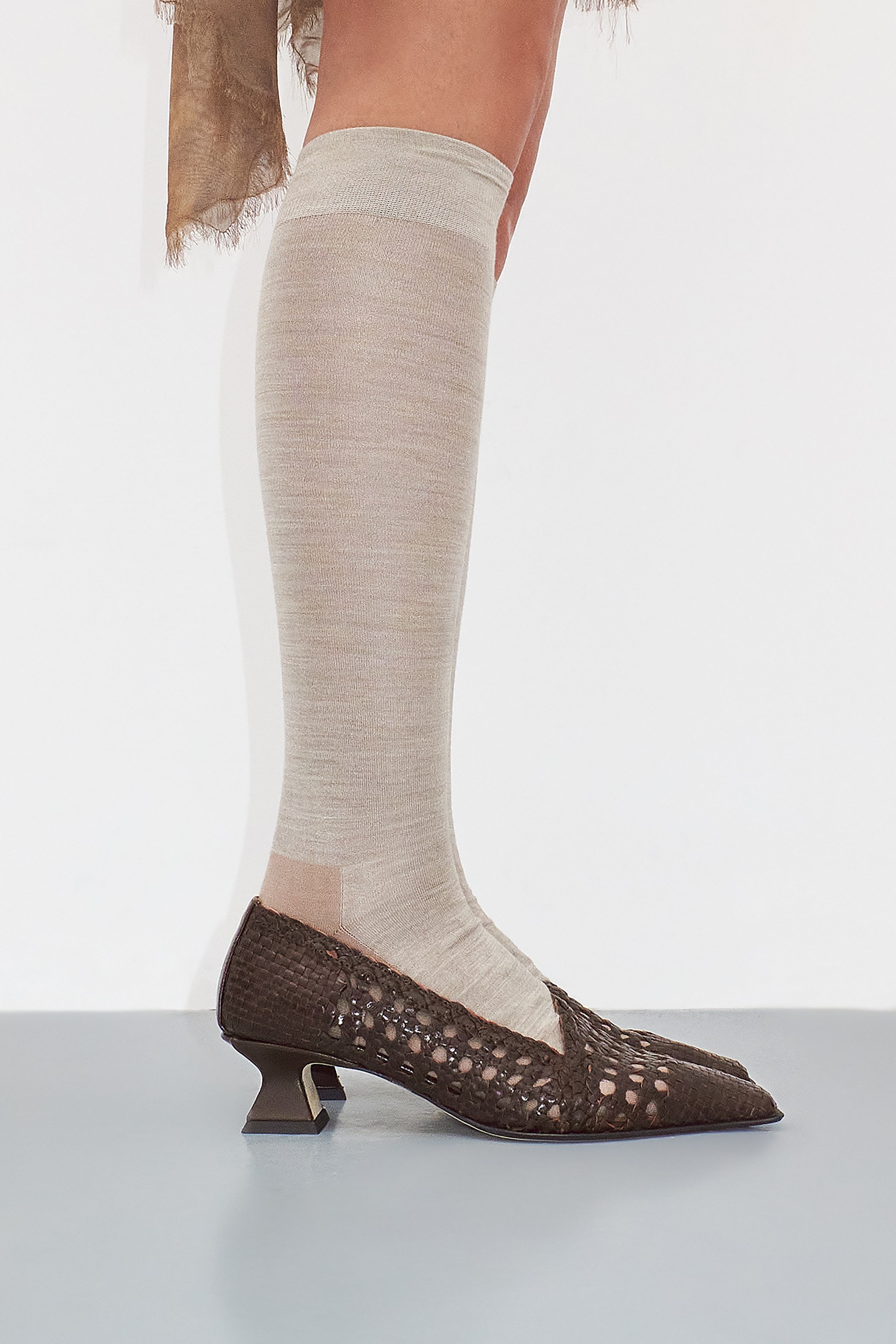【関税込み】Miista ブラック Joyce ヒールサンダル Black Joyce Heeled Sandals by Miista on Sale