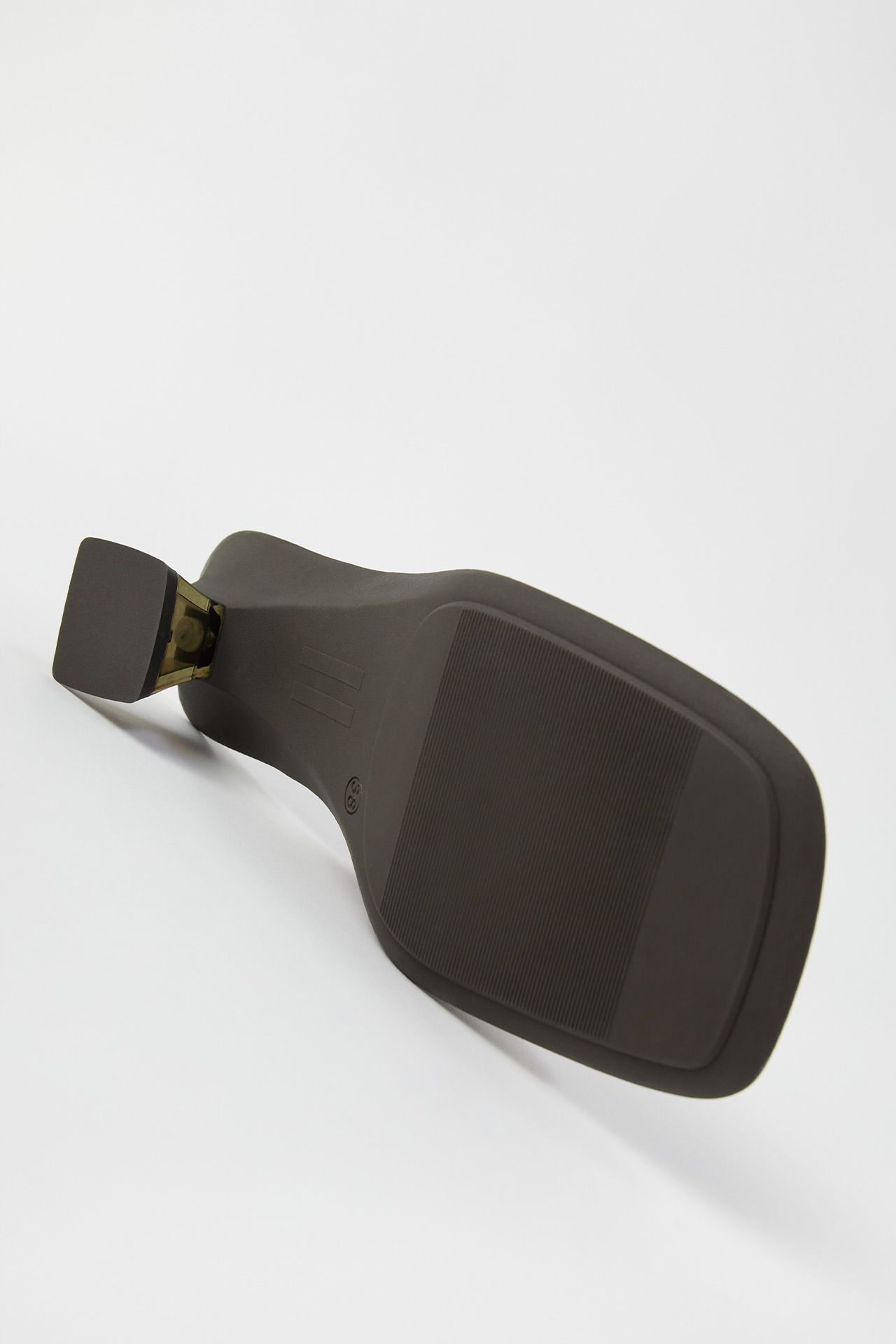 Synthia Brown Sandals | Miista