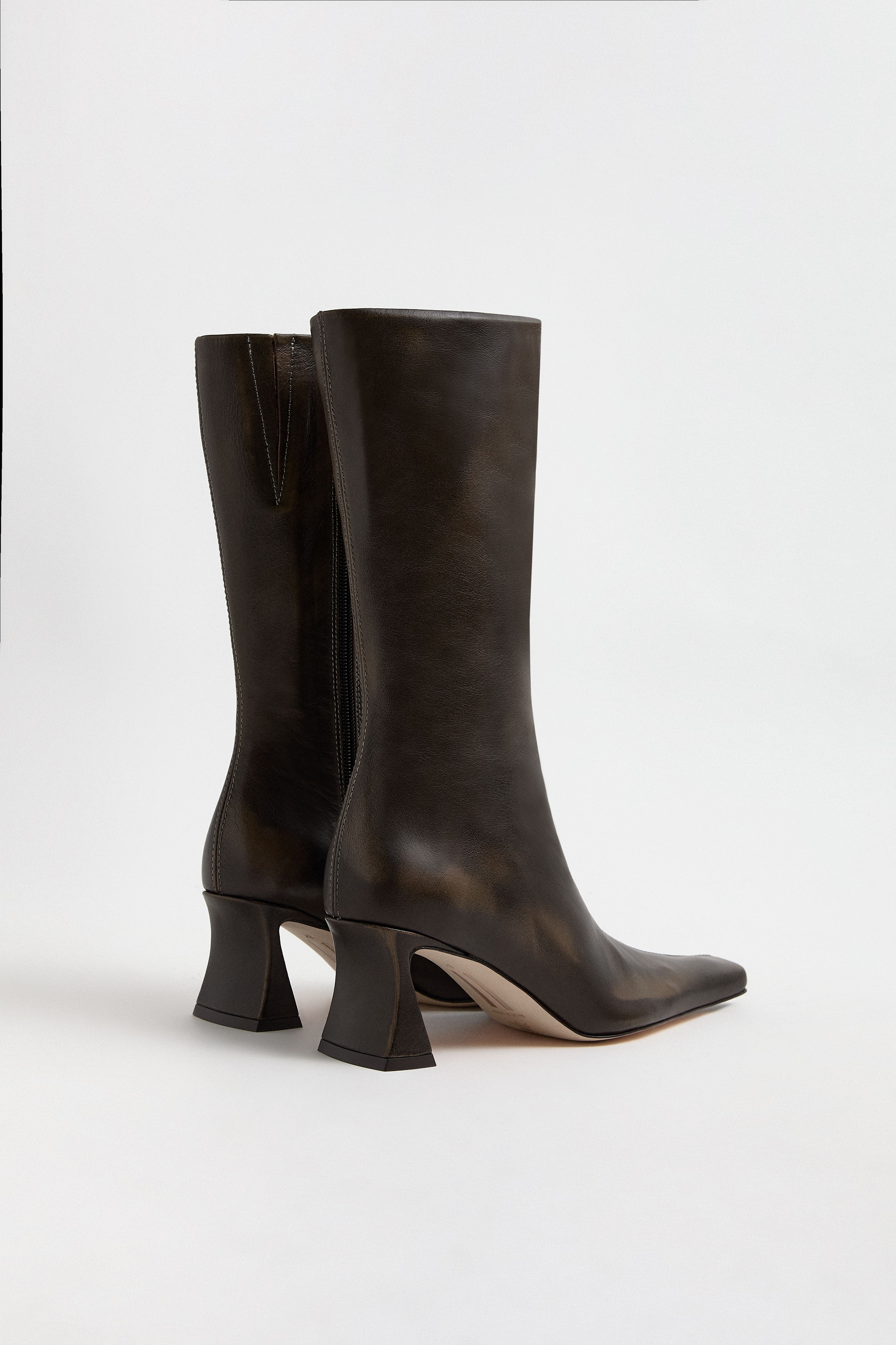 Araxi Boots - Brown Brush Off Leather | Miista | Designed & Handmade in Europe