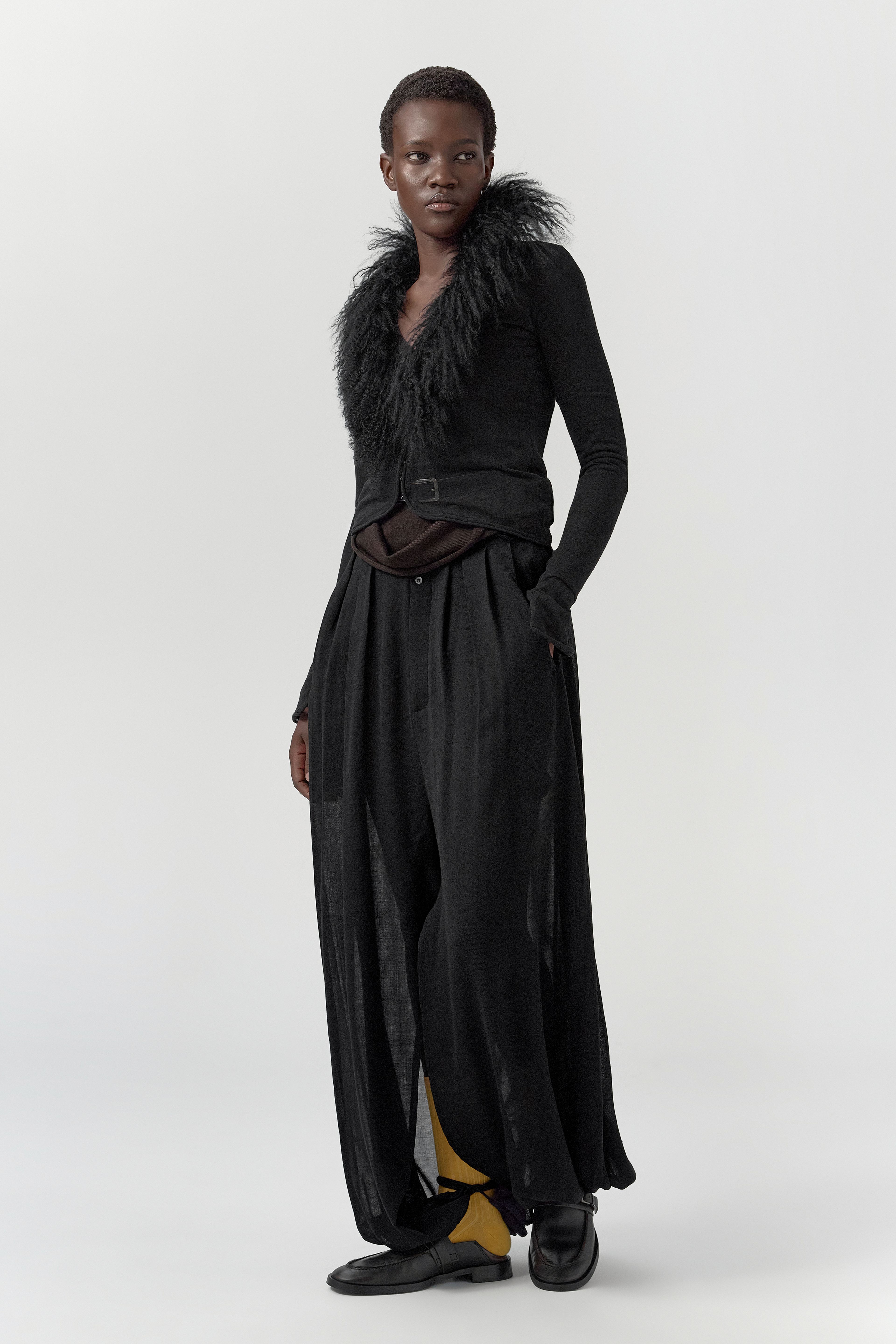 Ripley Black Fuzzy Collar Mini Knit Jacket | Miista | Designed & Handmade in Europe